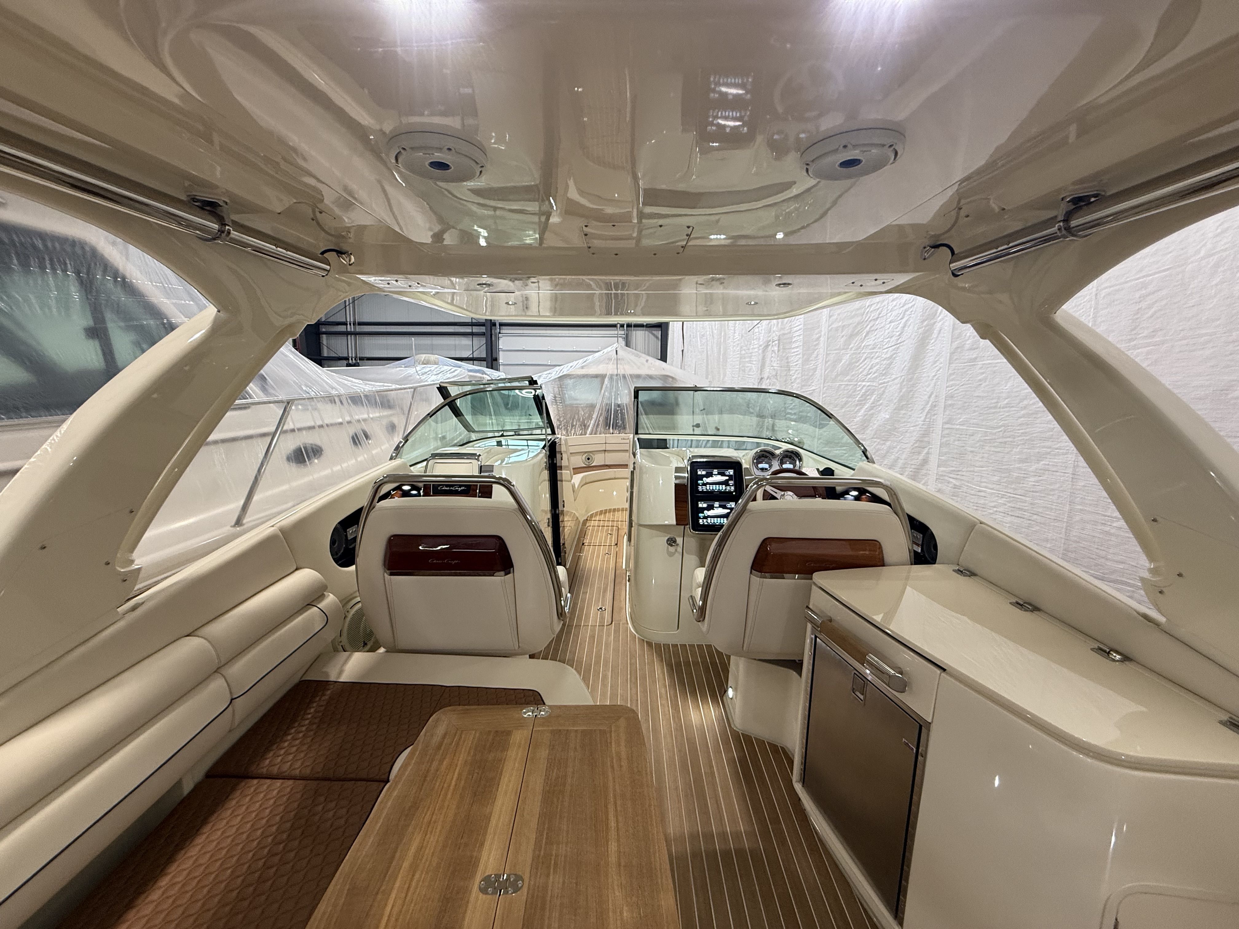 2021 Chris-Craft
                                                             35LAUNCHGT Image Thumbnail #36