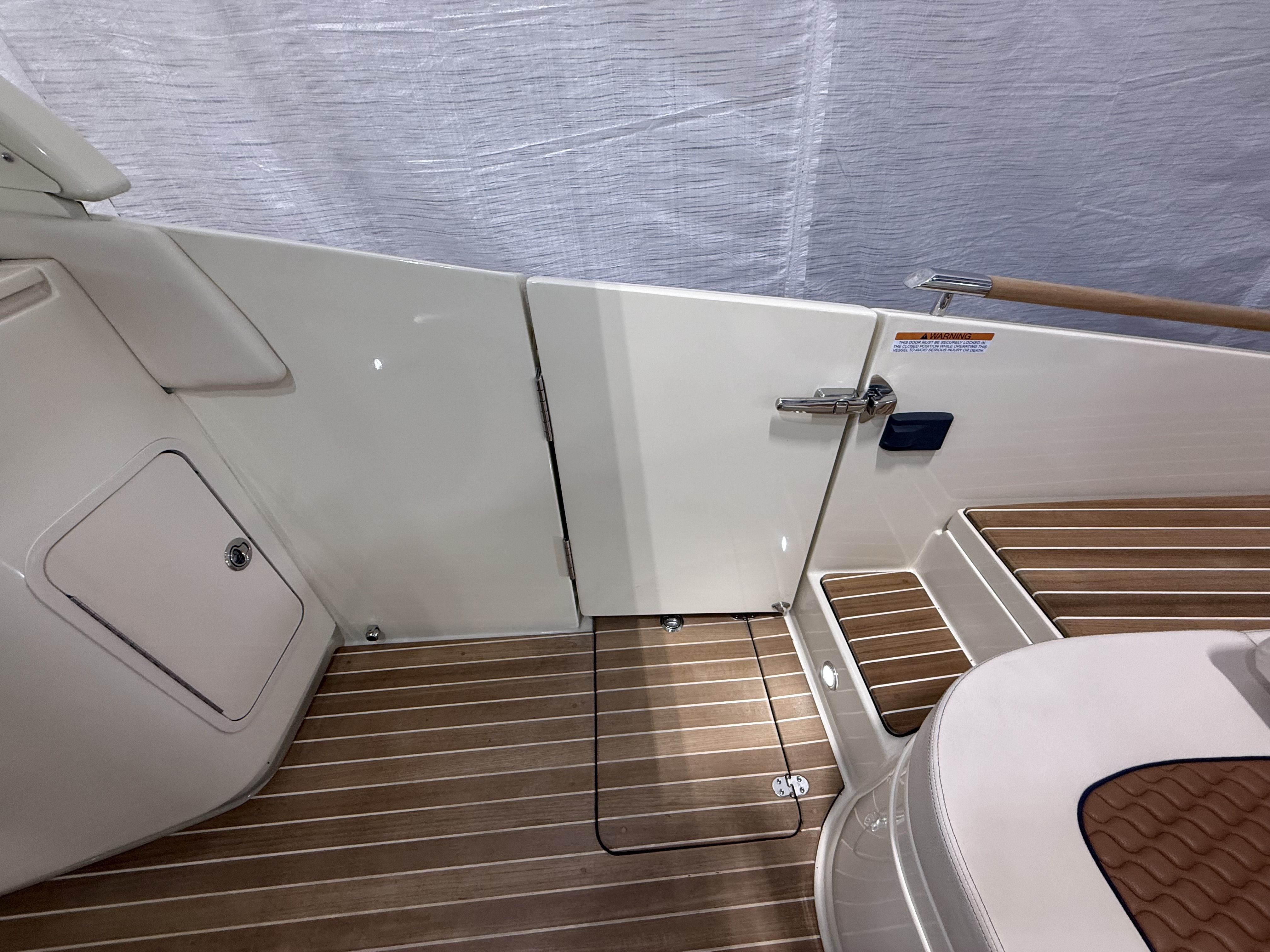 2021 Chris-Craft
                                                             35LAUNCHGT Image Thumbnail #38