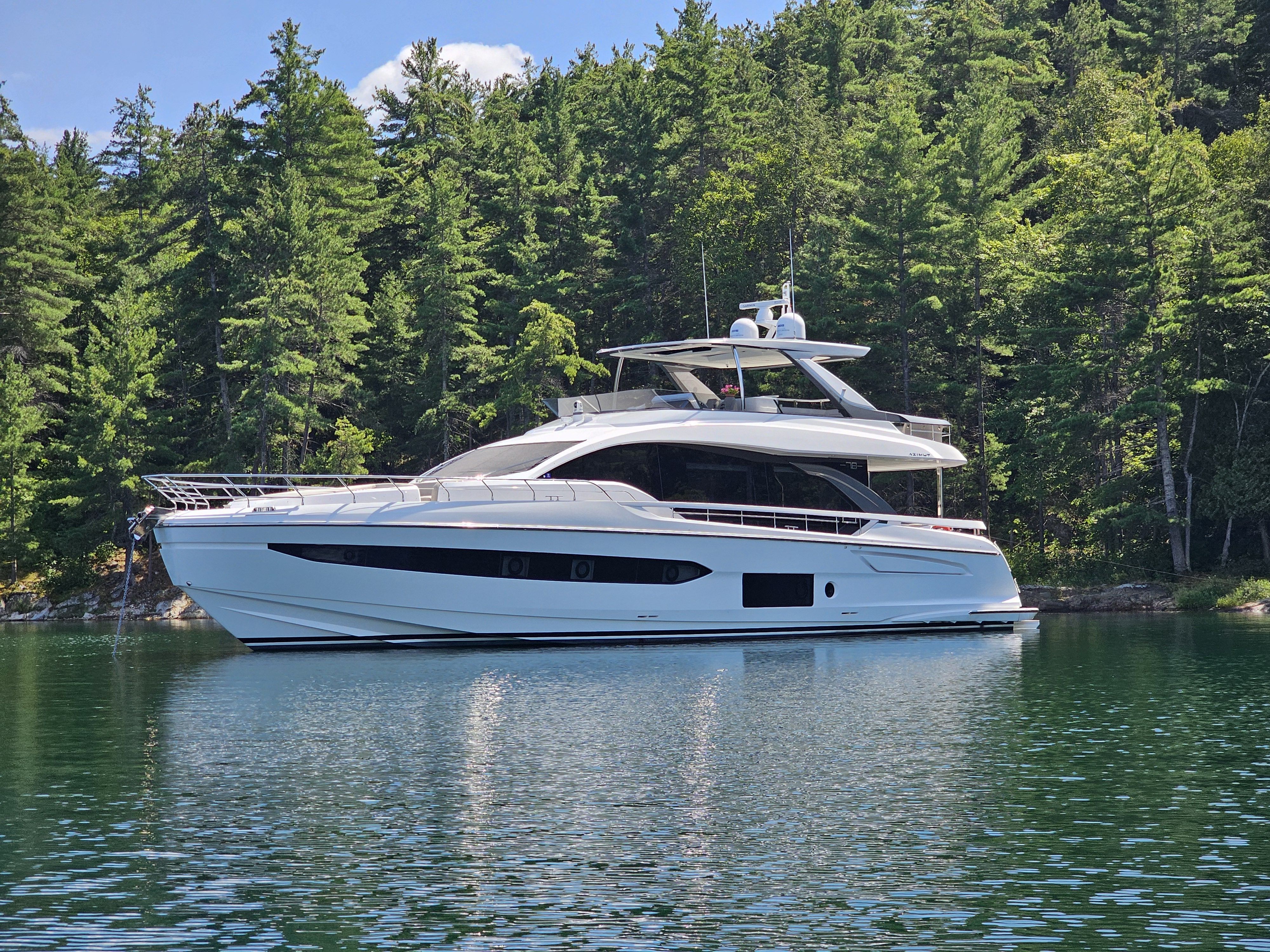 2023 Azimut 78 FLY Image Thumbnail #0