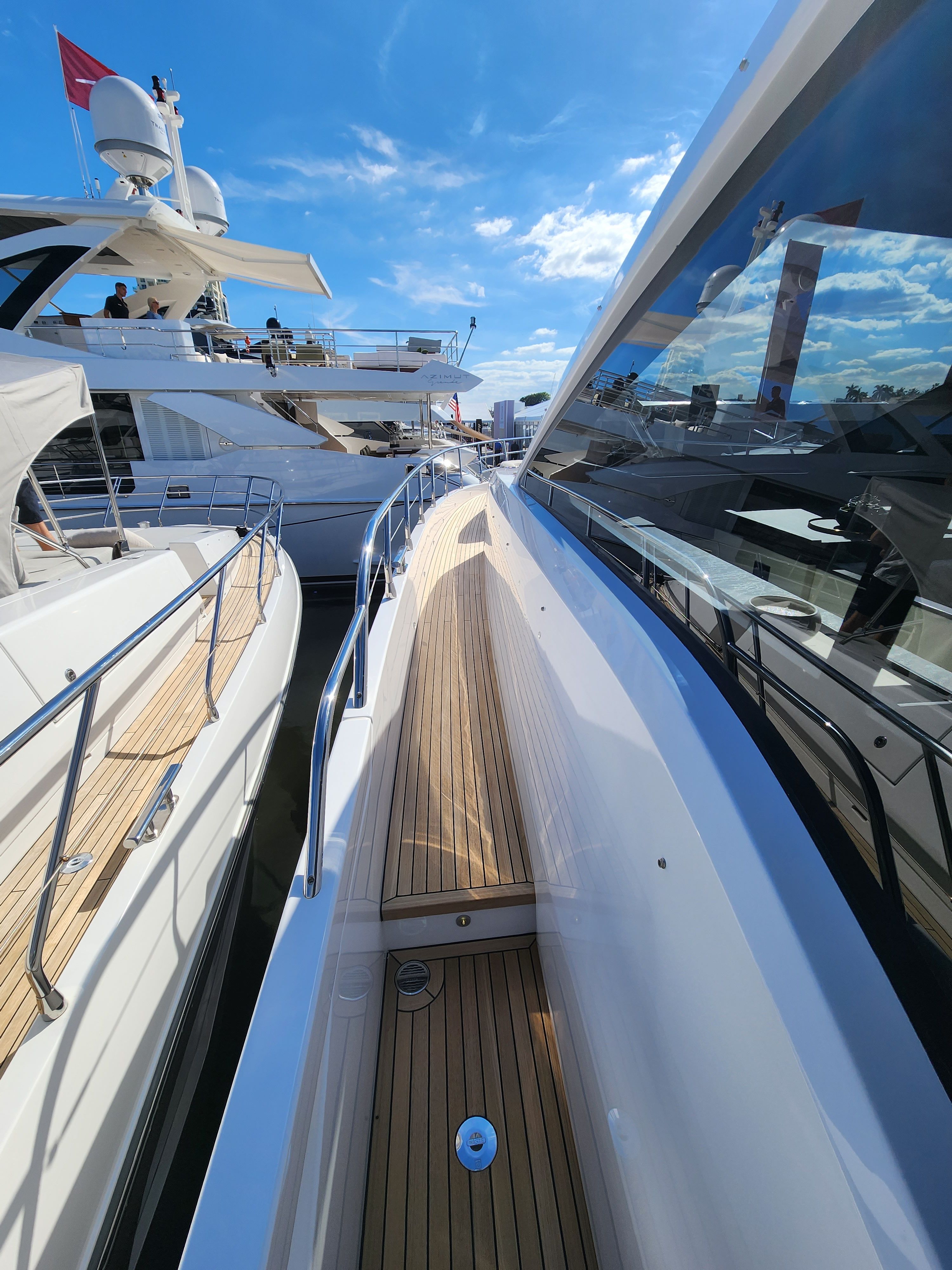 2023 Azimut 78 FLY Image Thumbnail #22