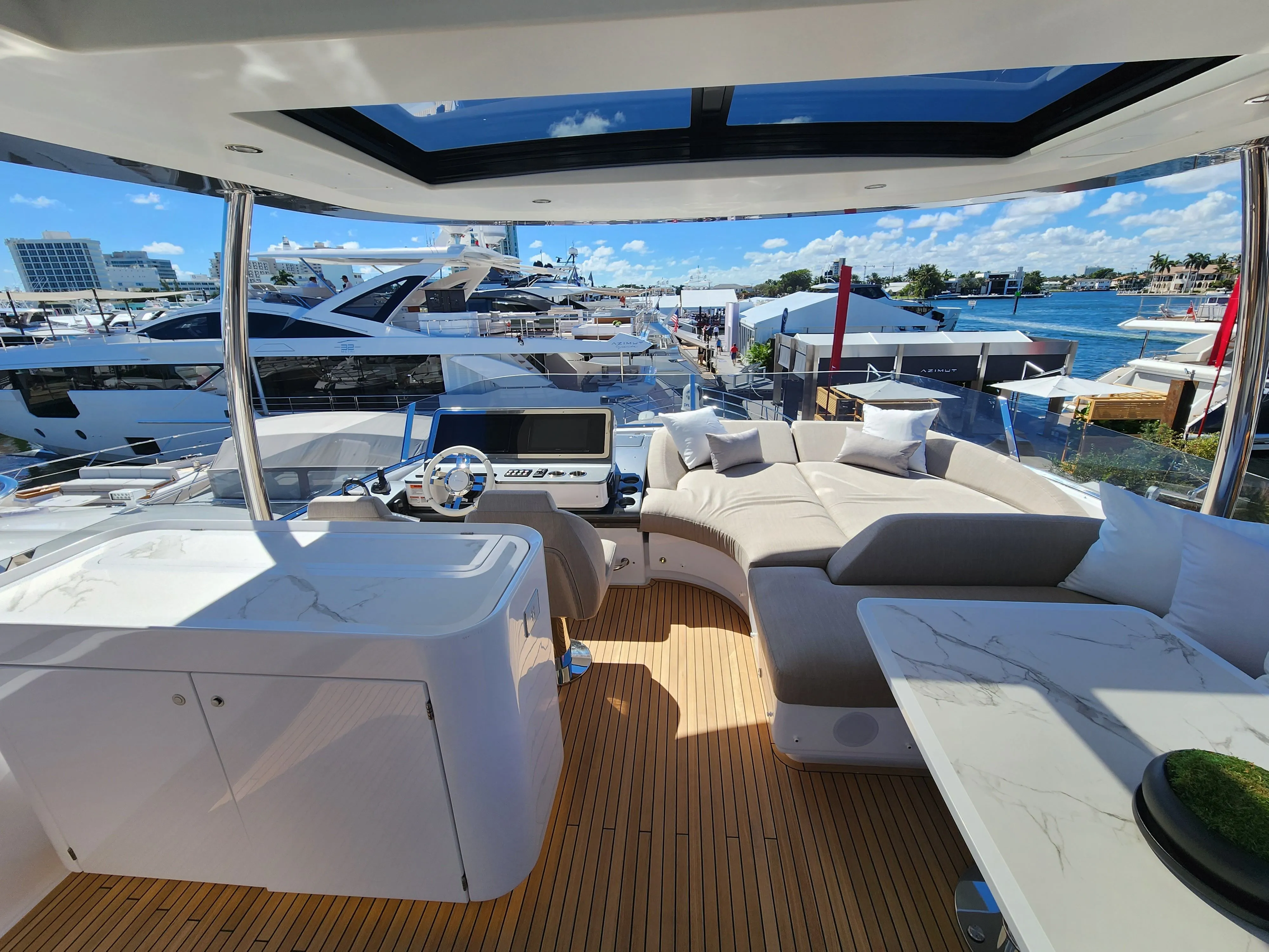 2023 Azimut 78 FLY Image Thumbnail #30
