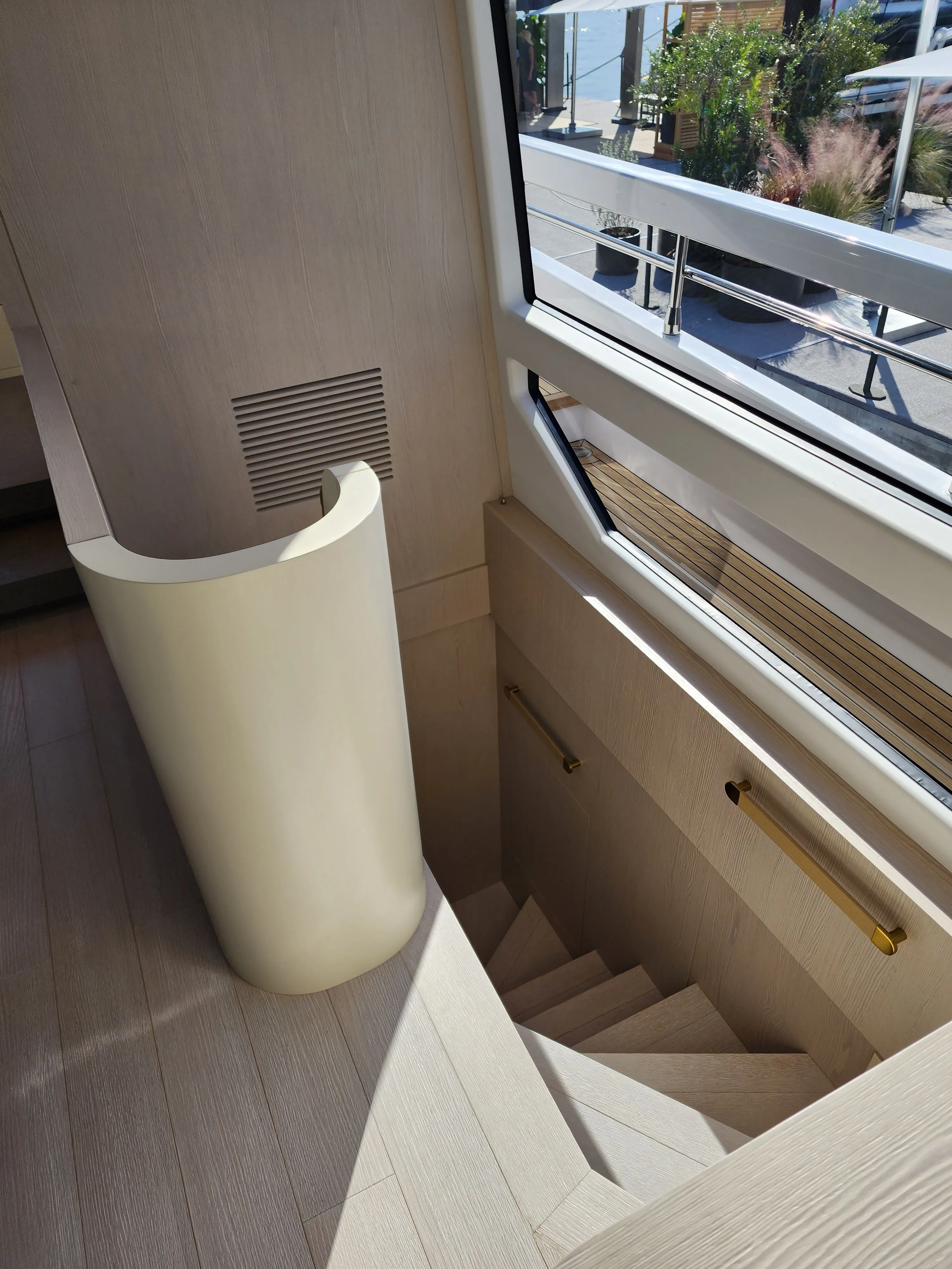 2023 Azimut 78 FLY Image Thumbnail #47