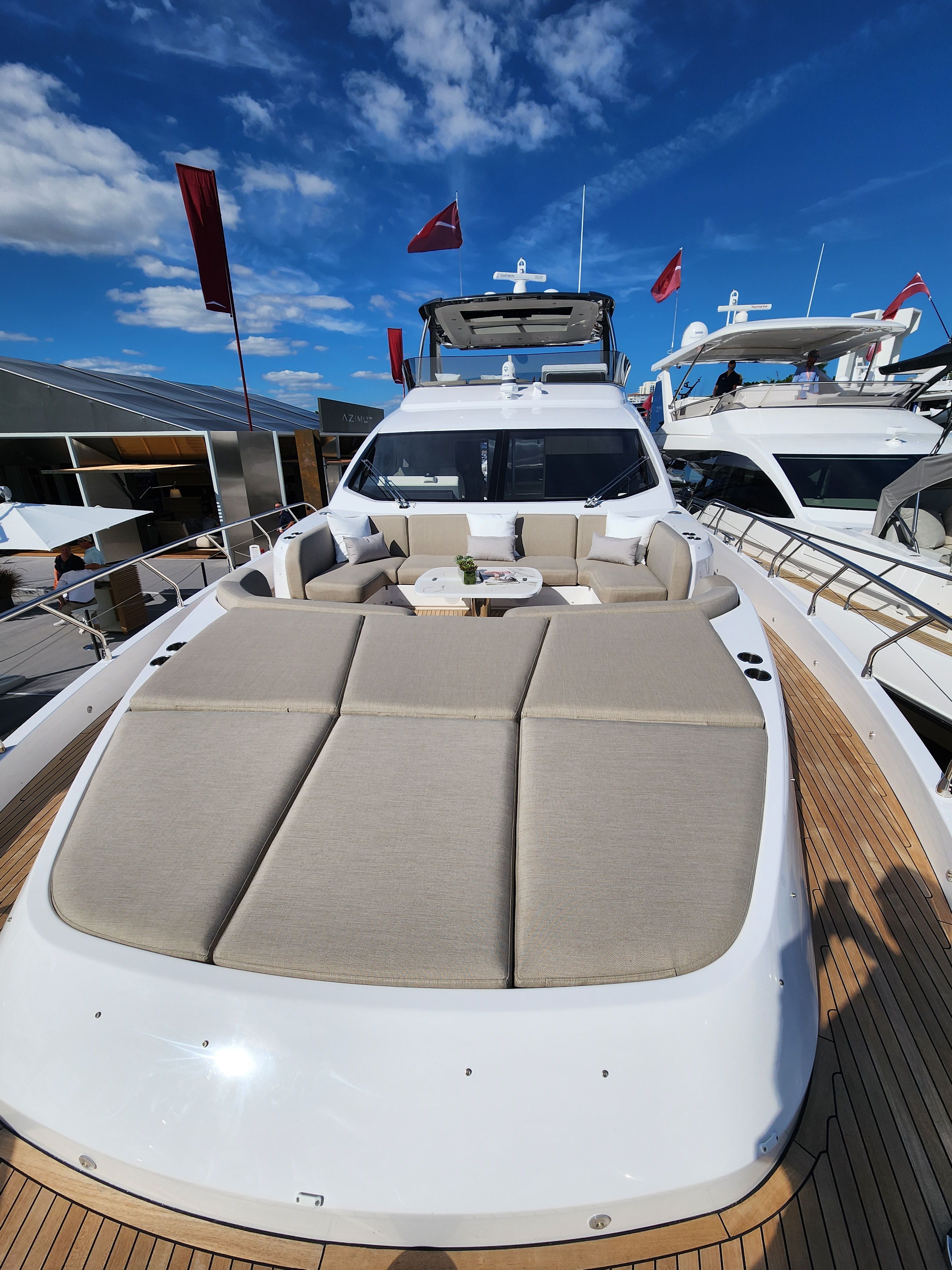 2023 Azimut 78 FLY Image Thumbnail #12