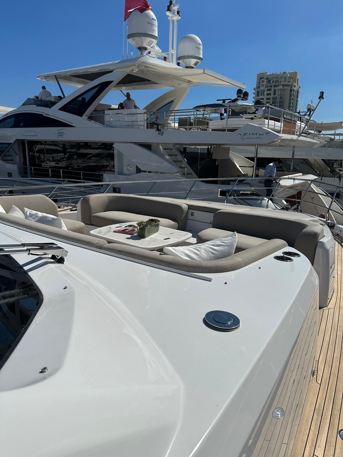 2023 Azimut 78 FLY Image Thumbnail #17