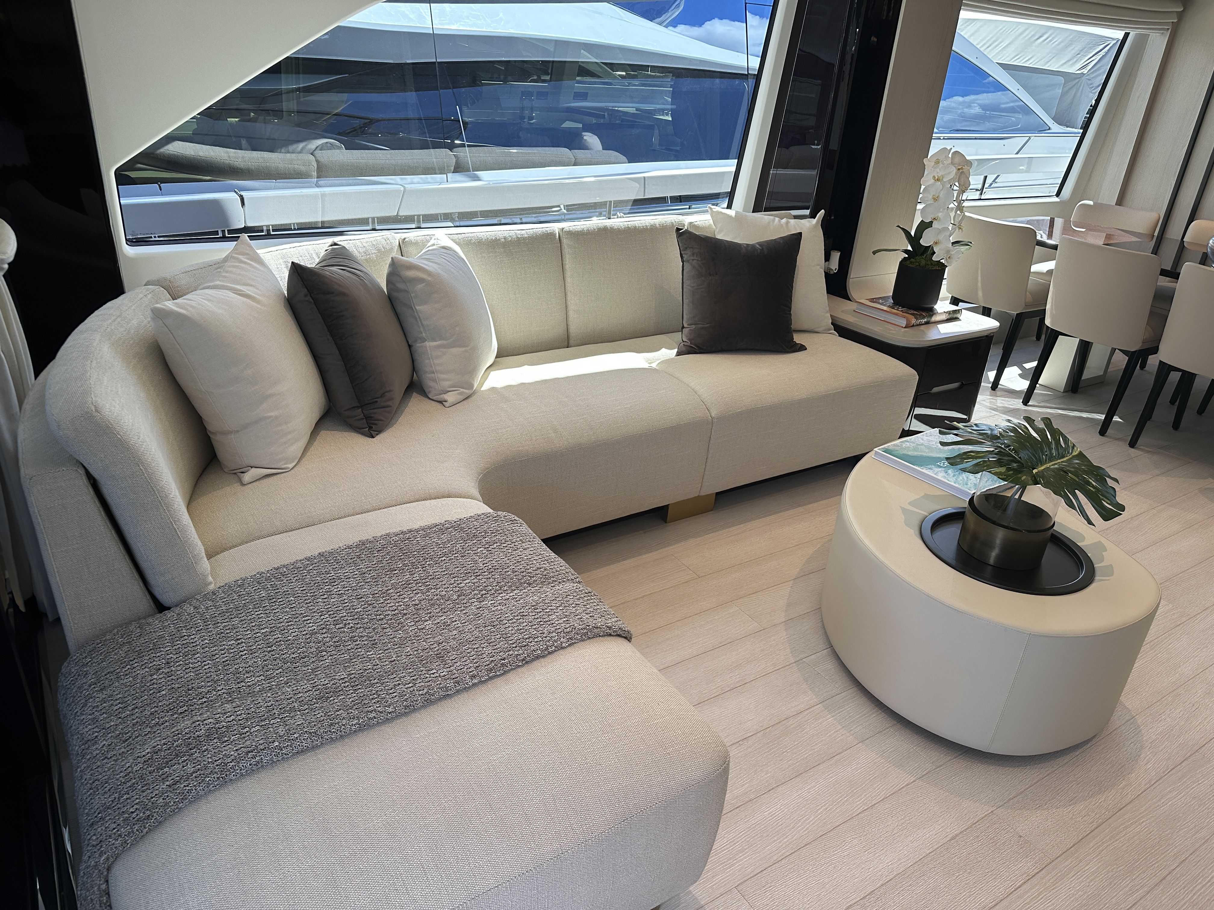 2023 Azimut 78 FLY Image Thumbnail #36