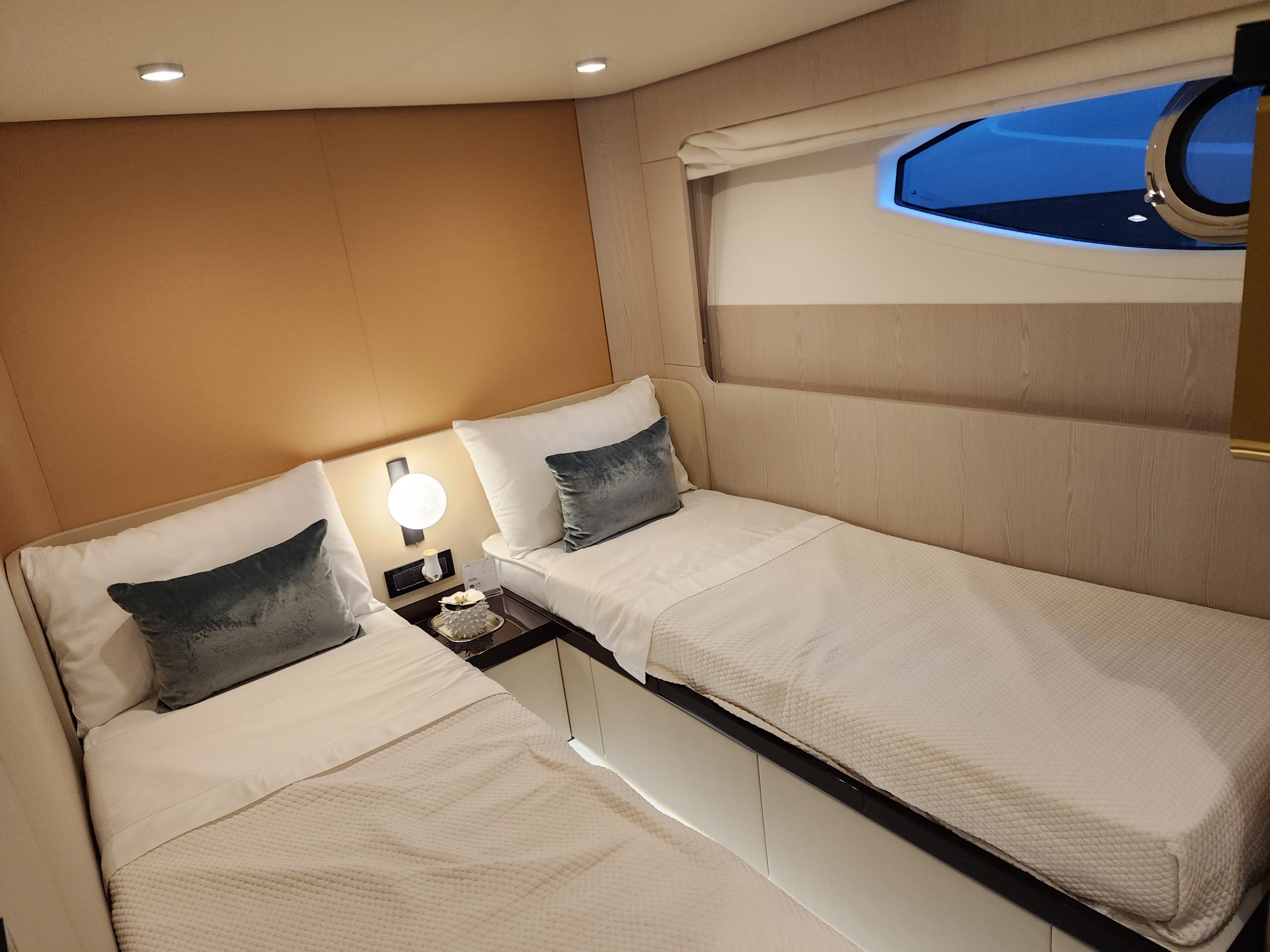 2023 Azimut 78 FLY Image Thumbnail #53