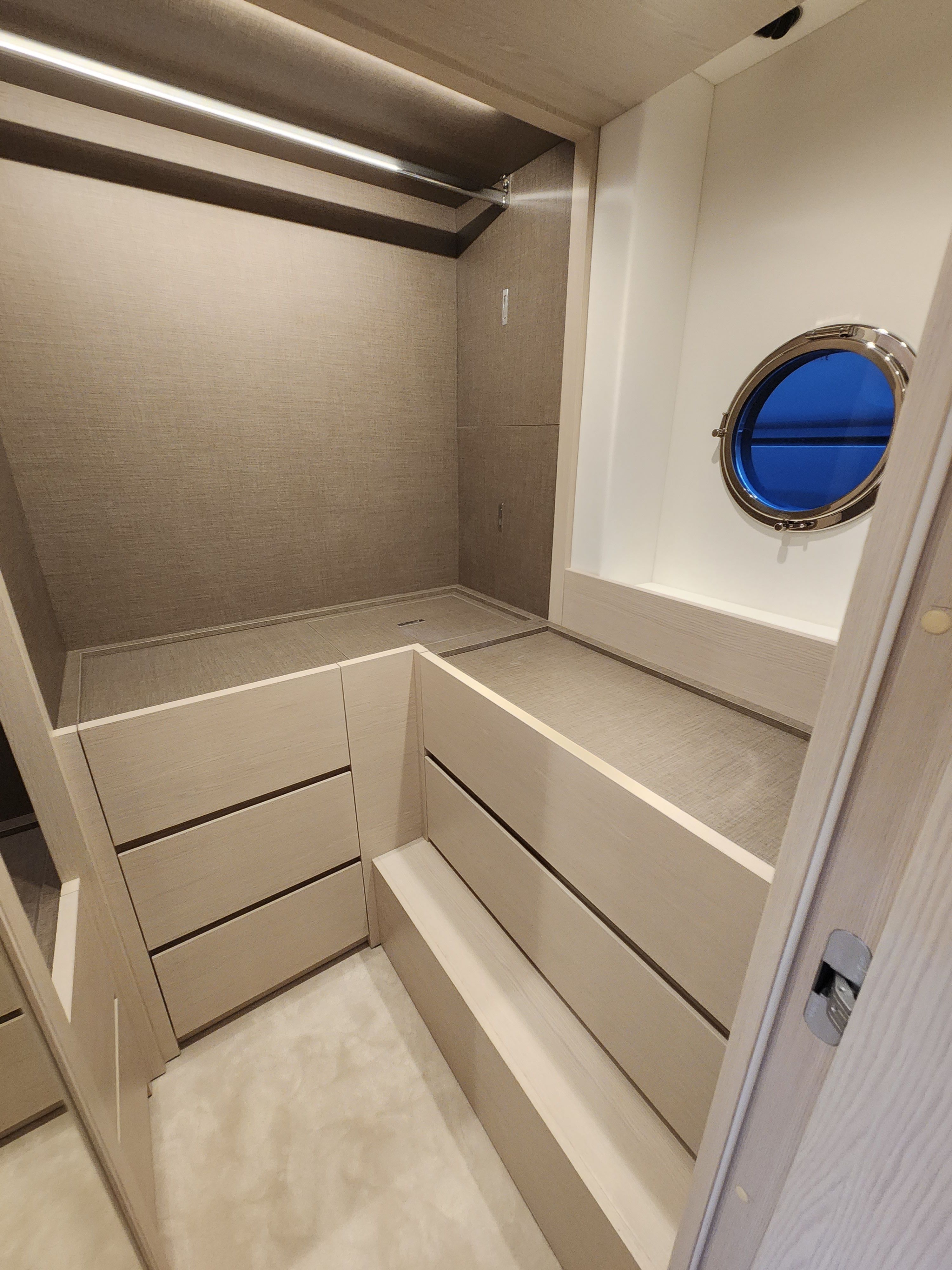 2023 Azimut 78 FLY Image Thumbnail #66