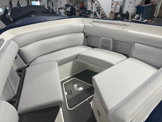 2022 Aviara
                                                             AV32 Image Thumbnail #2