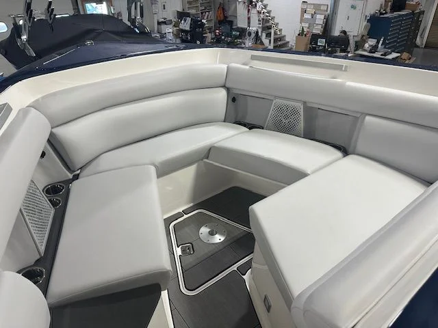 2022 Aviara AV32 Image Thumbnail #2