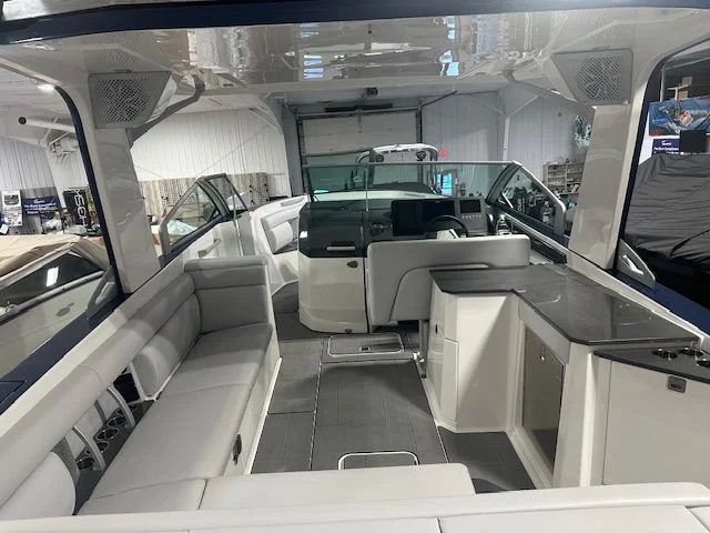 2022 Aviara AV32 Image Thumbnail #4