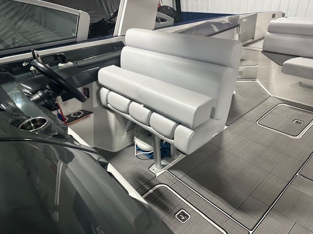 2022 Aviara AV32 Image Thumbnail #7