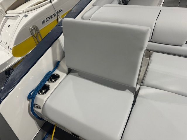 2022 Aviara AV32 Image Thumbnail #24