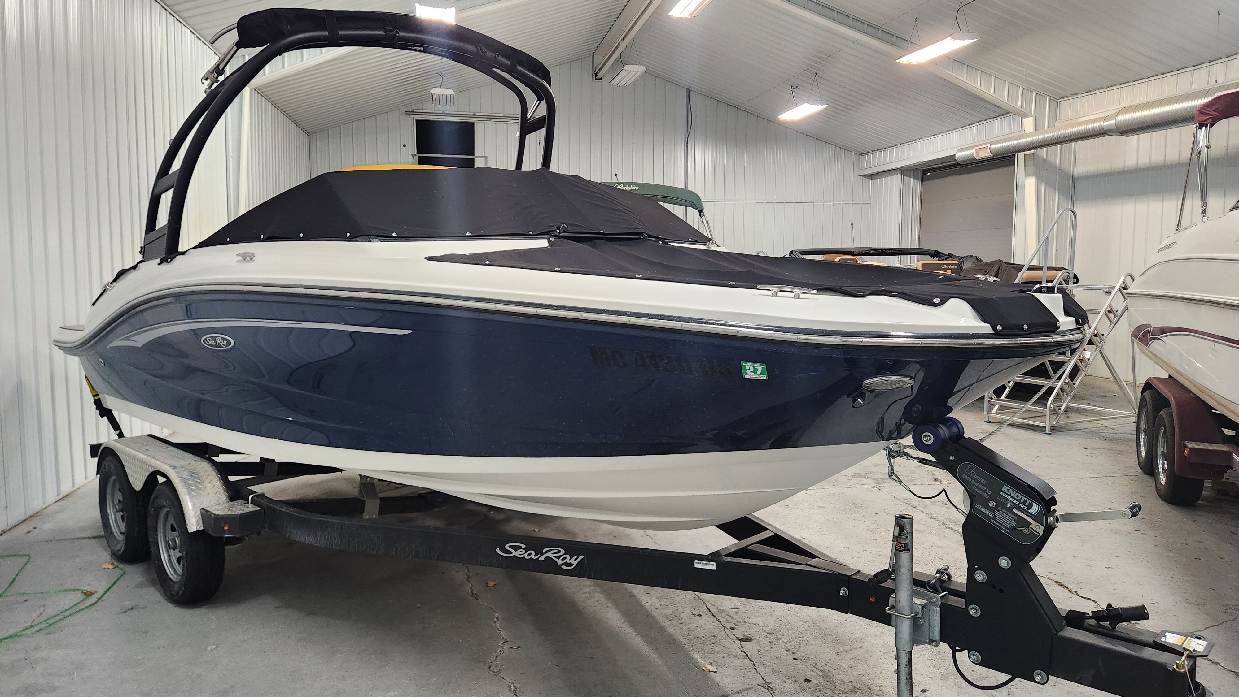 2022 Sea Ray
                                                             190SPX Image Thumbnail #0