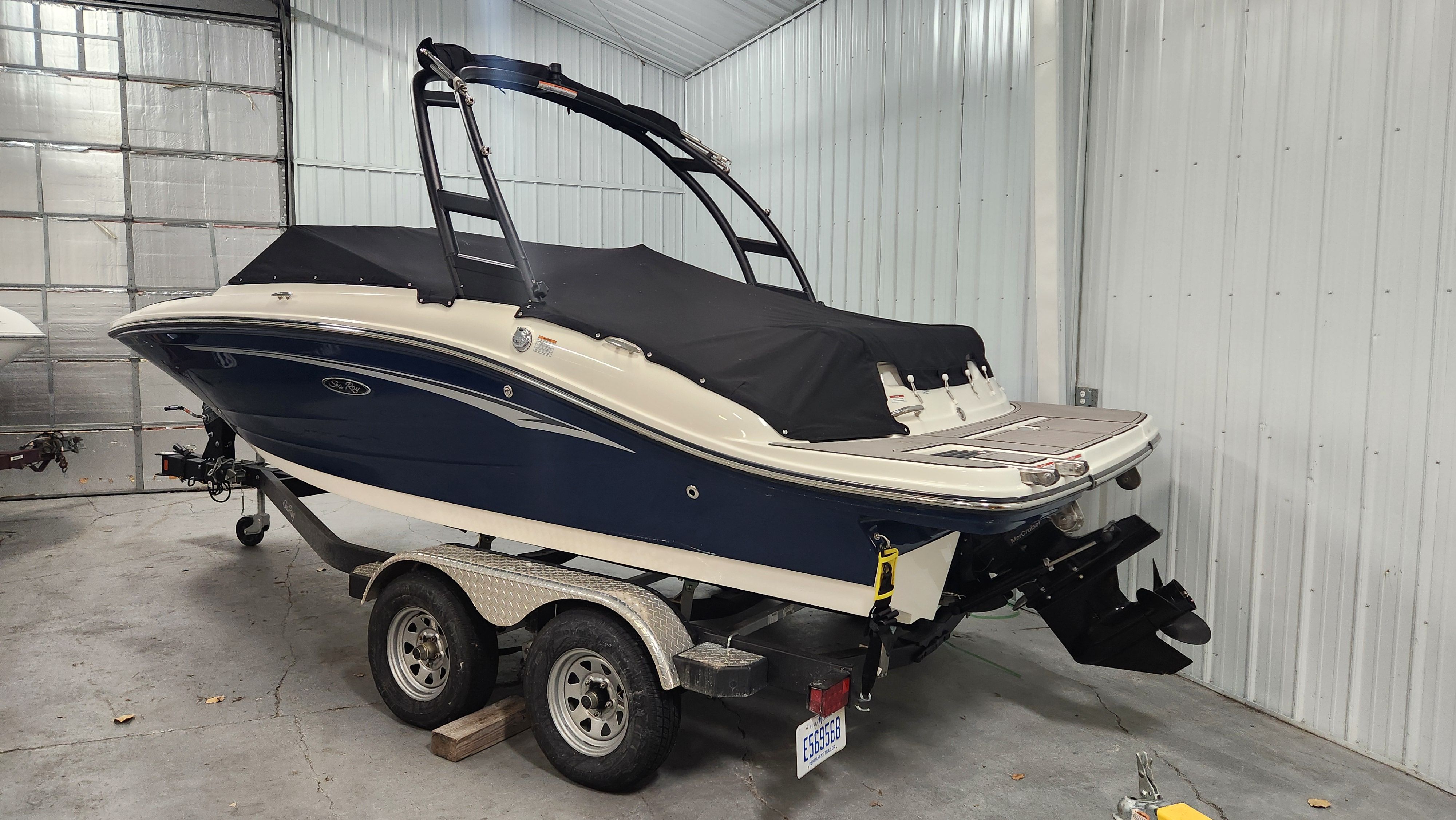 2022 Sea Ray
                                                             190SPX Image Thumbnail #4