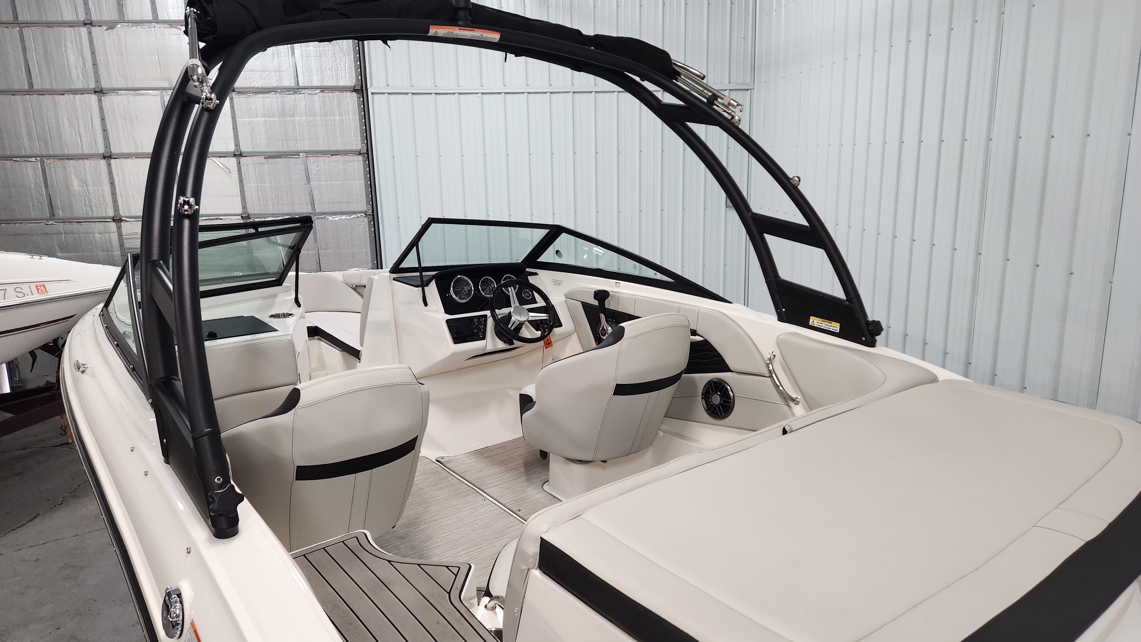 2022 Sea Ray
                                                             190SPX Image Thumbnail #24