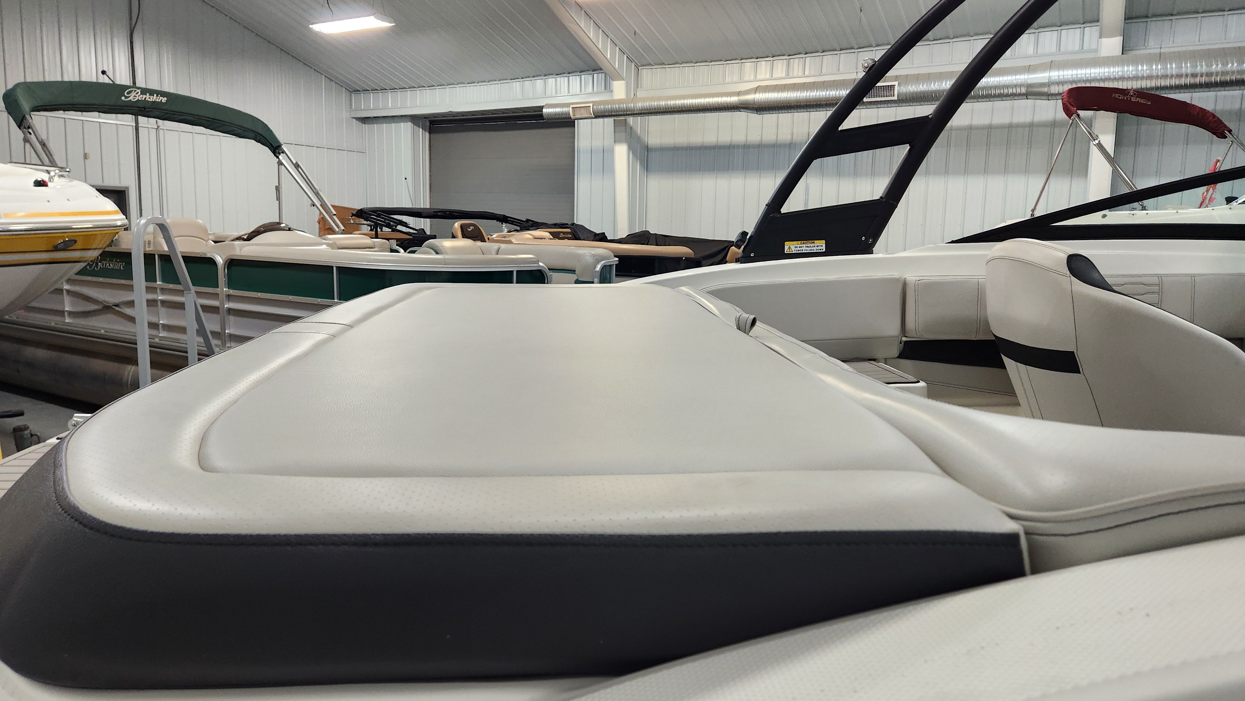 2022 Sea Ray
                                                             190SPX Image Thumbnail #37