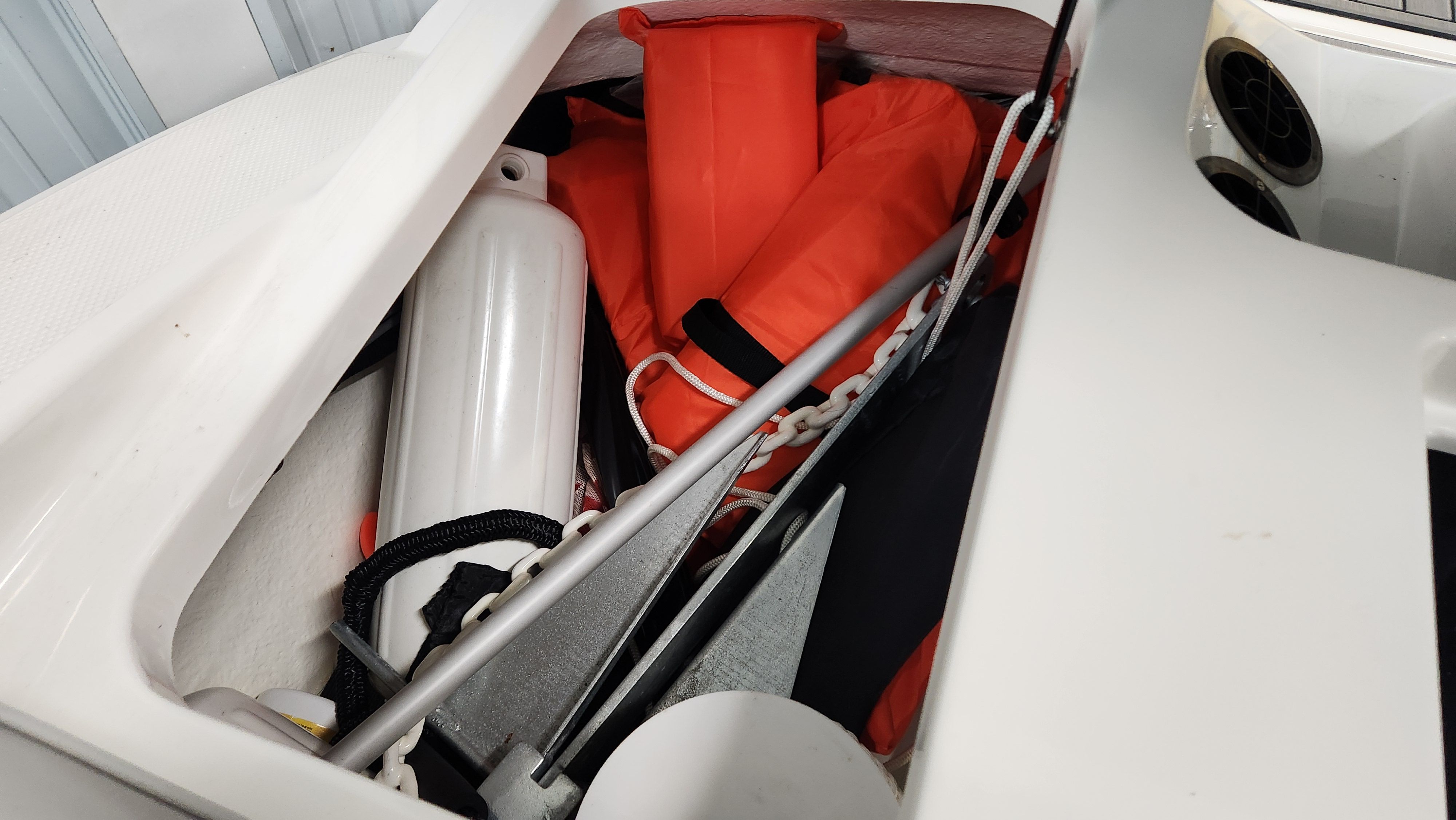 2022 Sea Ray
                                                             190SPX Image Thumbnail #57