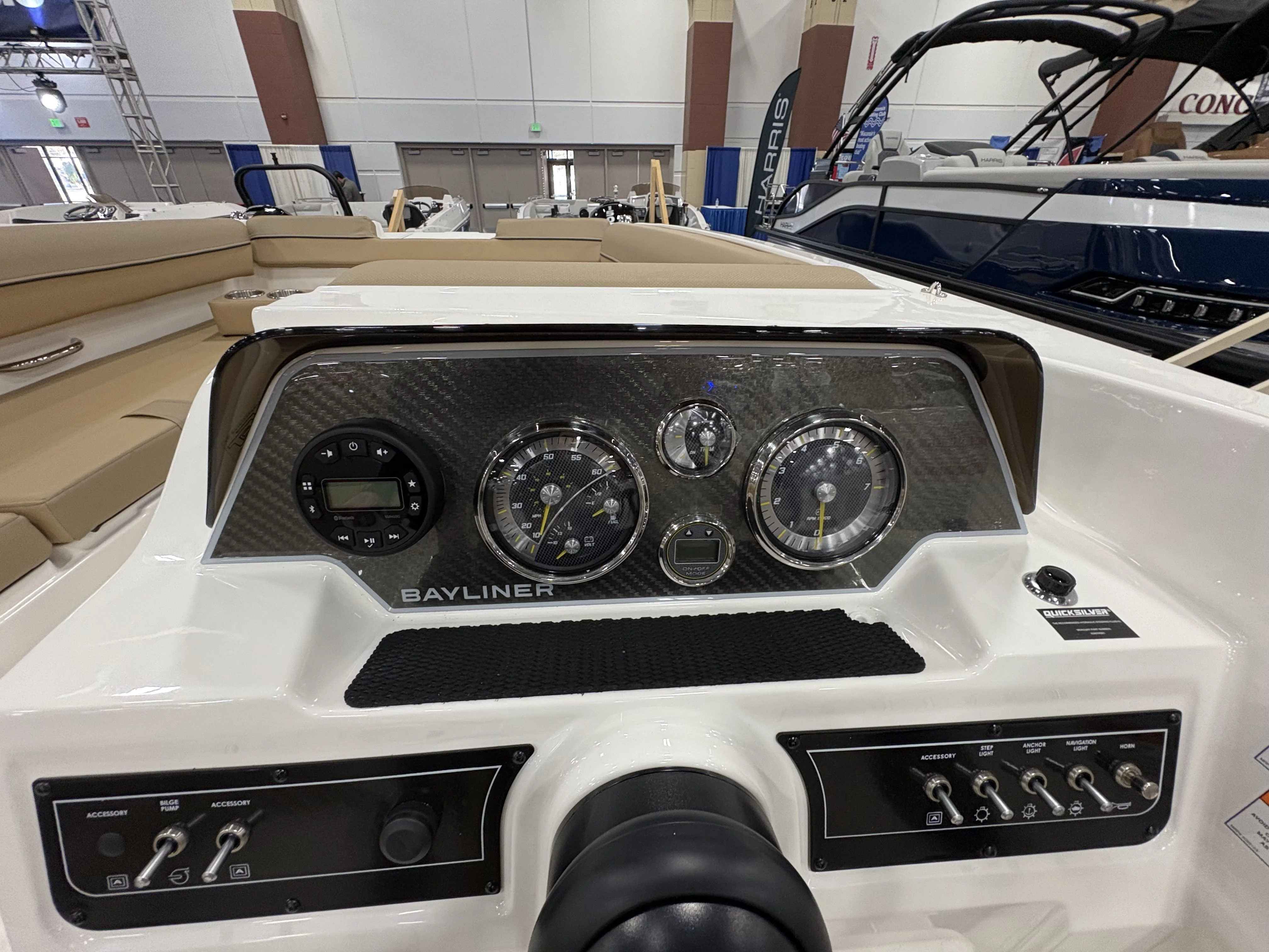 2025 Bayliner D20 Image Thumbnail #12