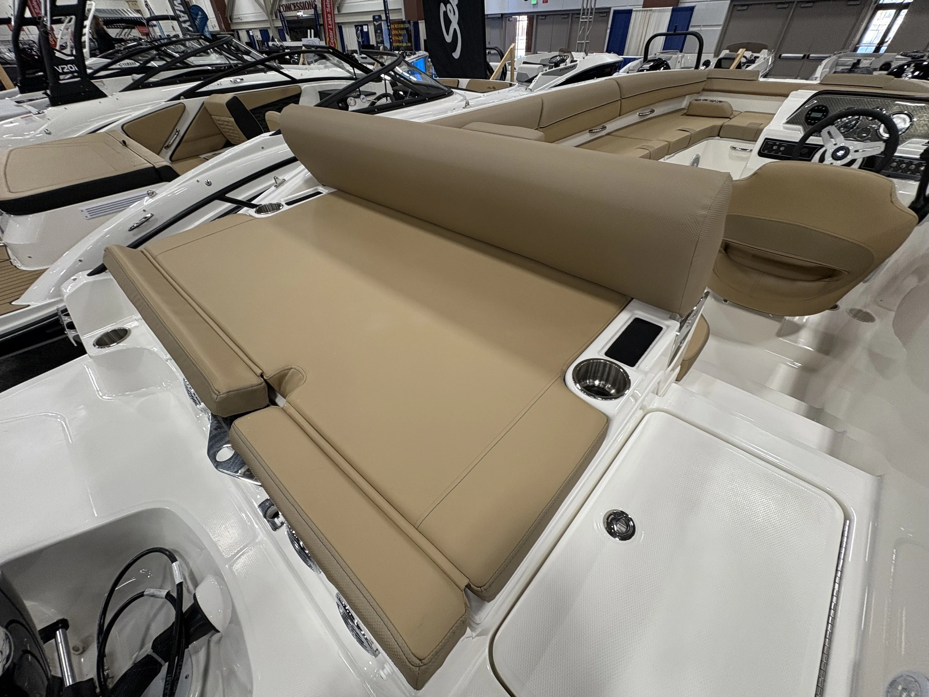 2025 Bayliner D20 Image Thumbnail #6