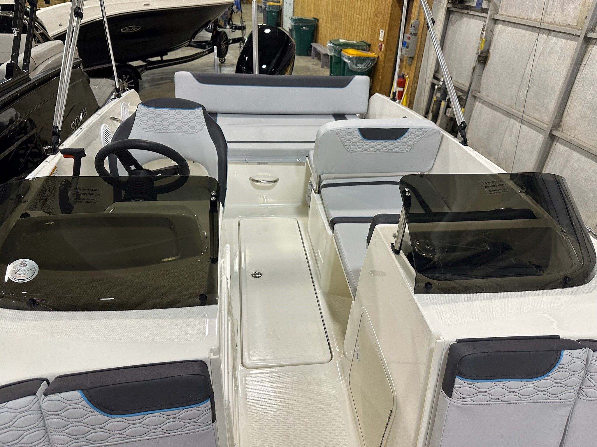 2024 Bayliner
                                                             M19 Image Thumbnail #8