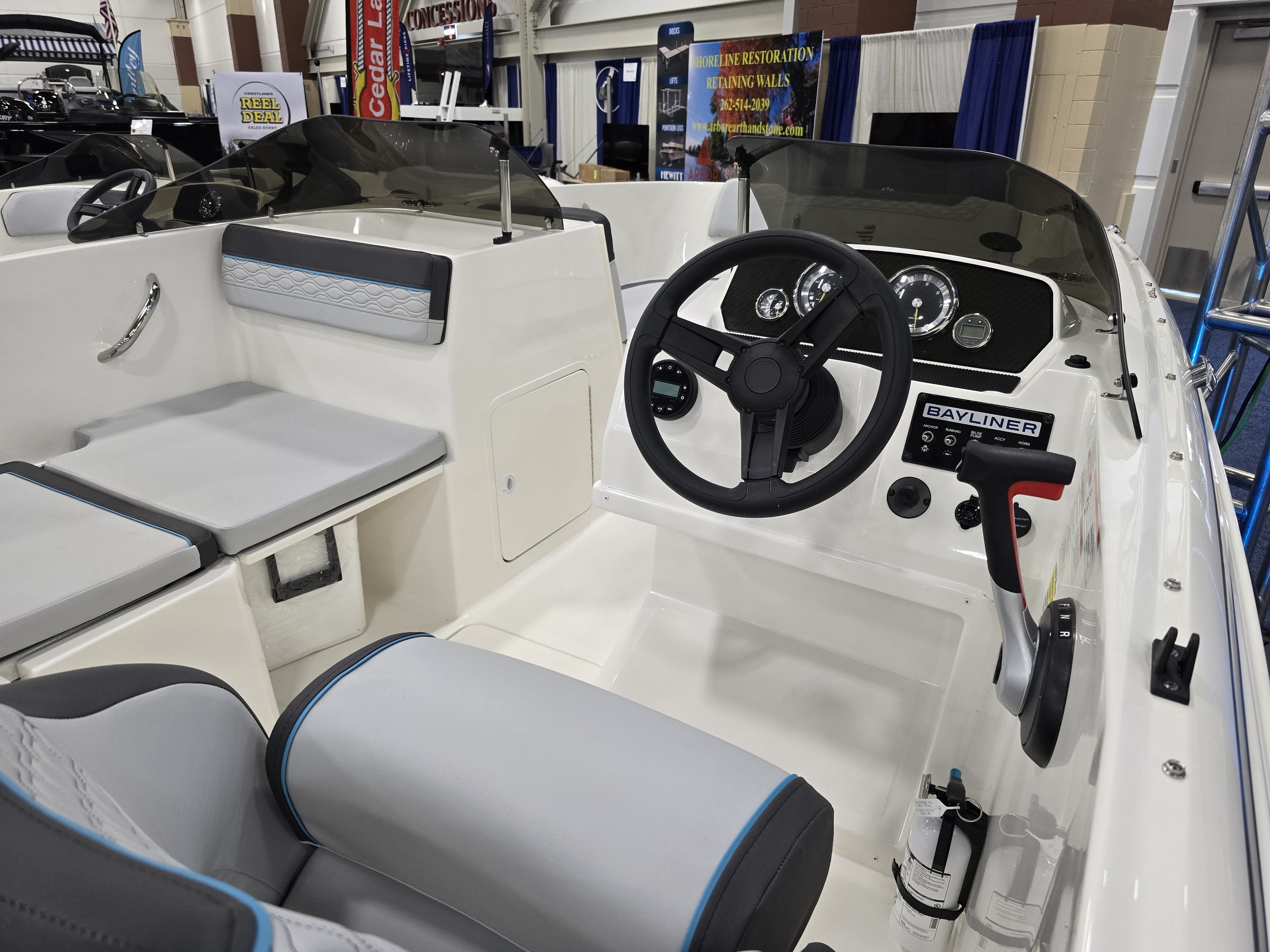 2024 Bayliner
                                                             M19 Image Thumbnail #9