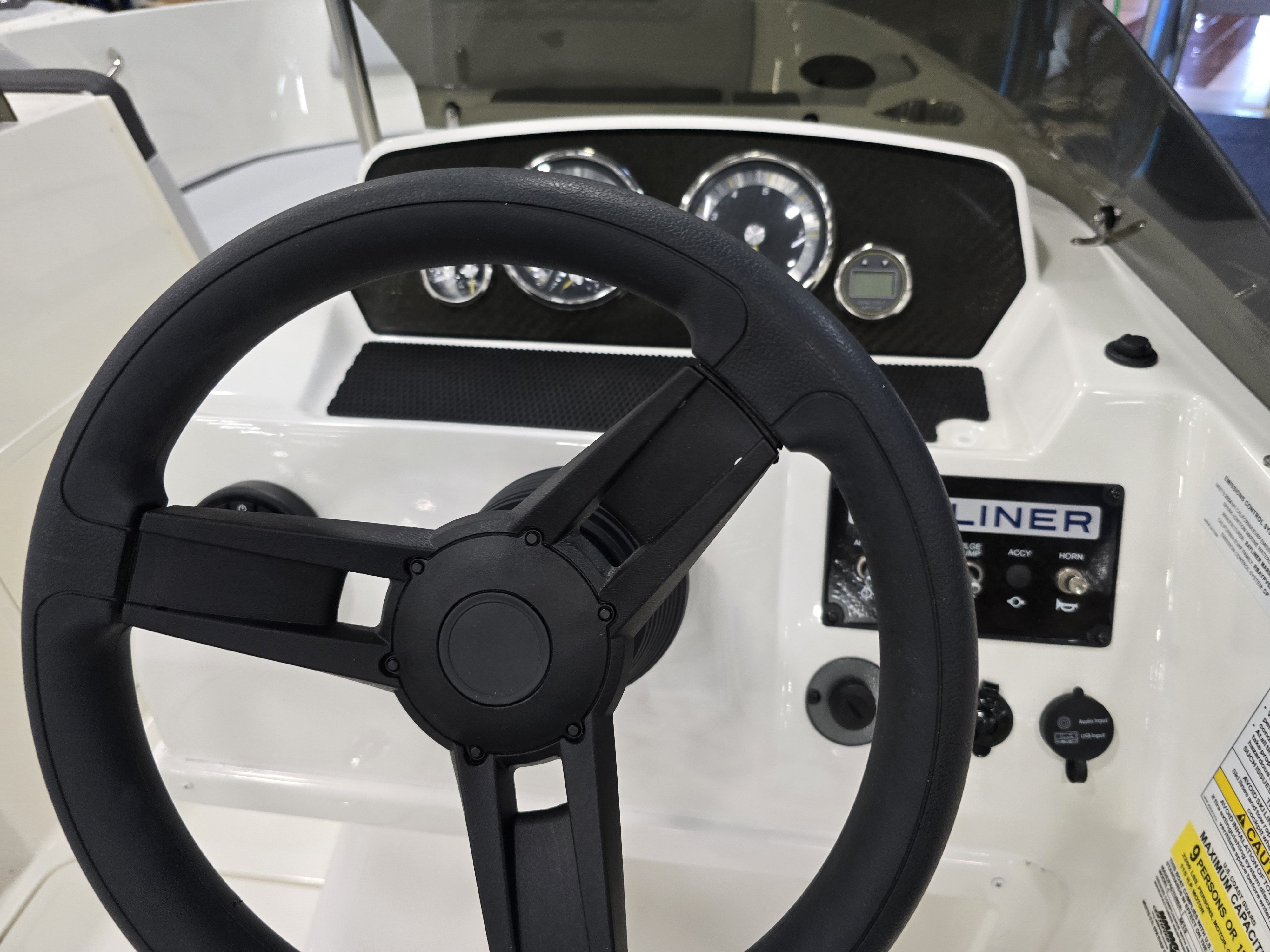 2024 Bayliner
                                                             M19 Image Thumbnail #11