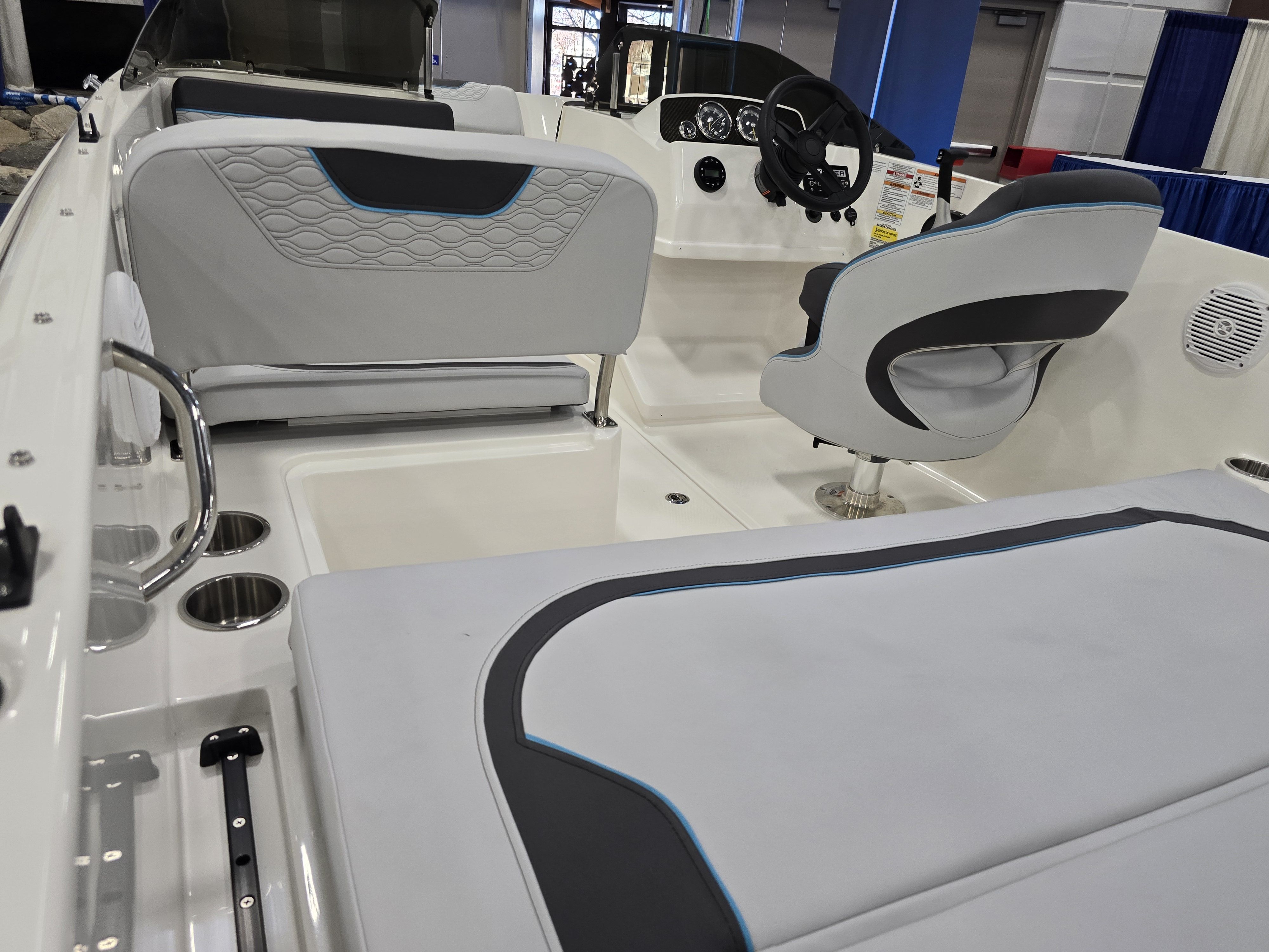 2024 Bayliner
                                                             M19 Image Thumbnail #15