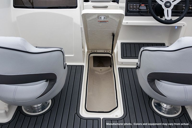 2025 Bayliner VR4 Image Thumbnail #7