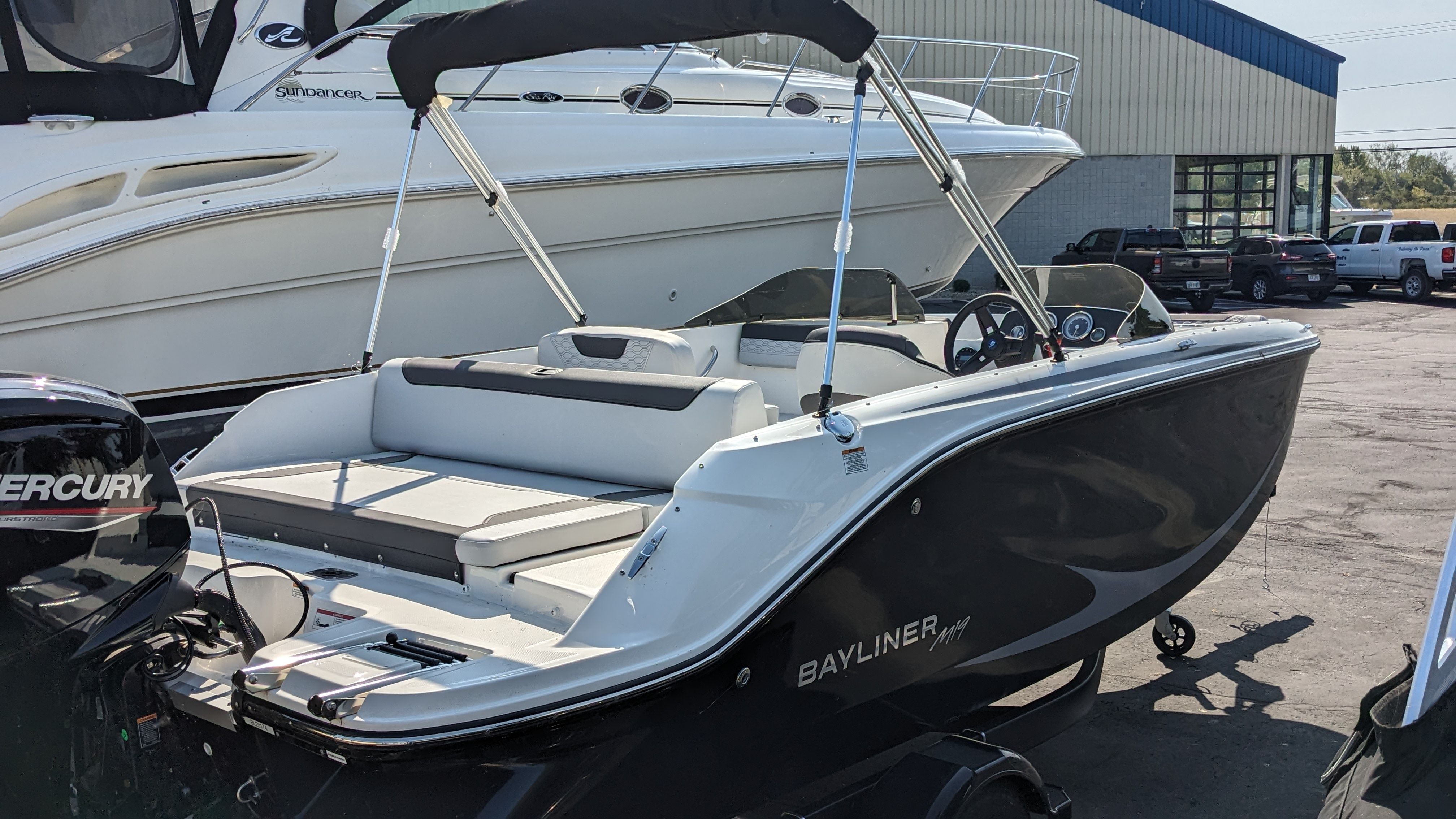 2024 Bayliner
                                                             M19 Image Thumbnail #4