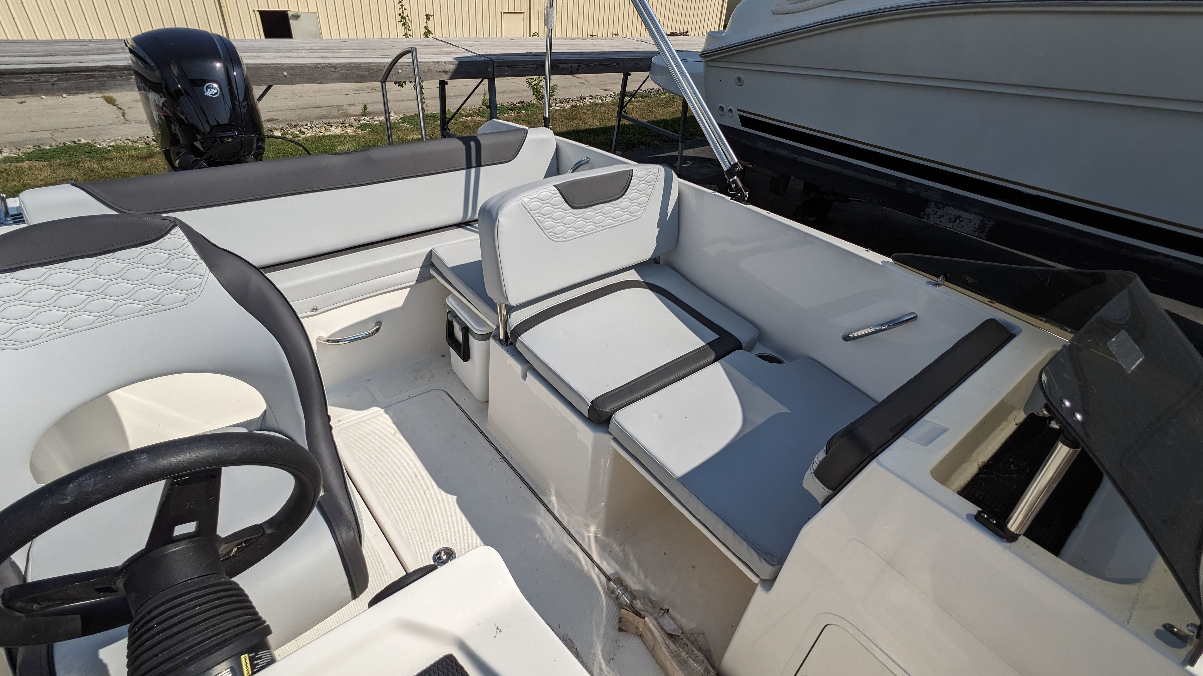 2024 Bayliner
                                                             M19 Image Thumbnail #10