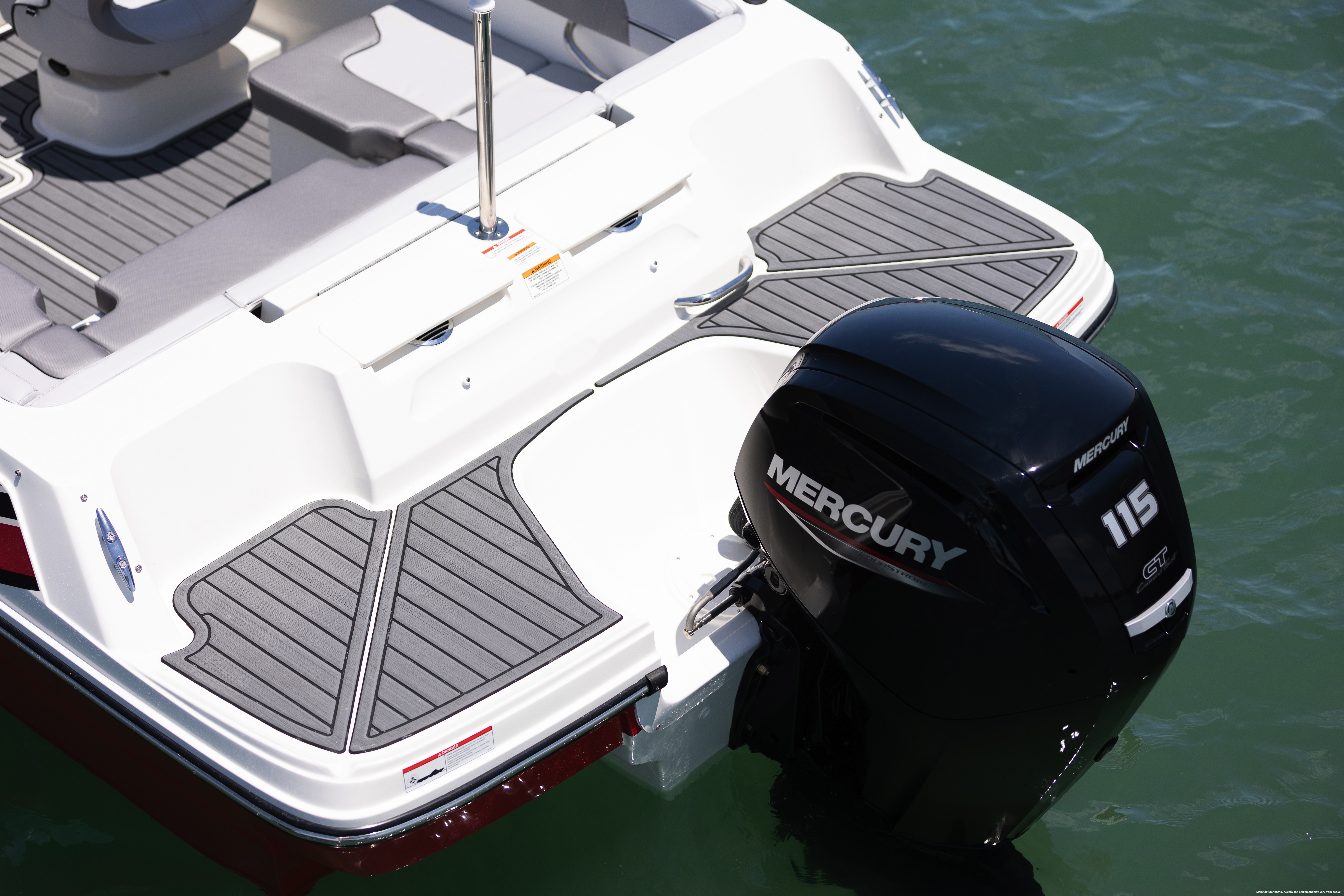 2025 Bayliner
                                                             VR4OB Image Thumbnail #14
