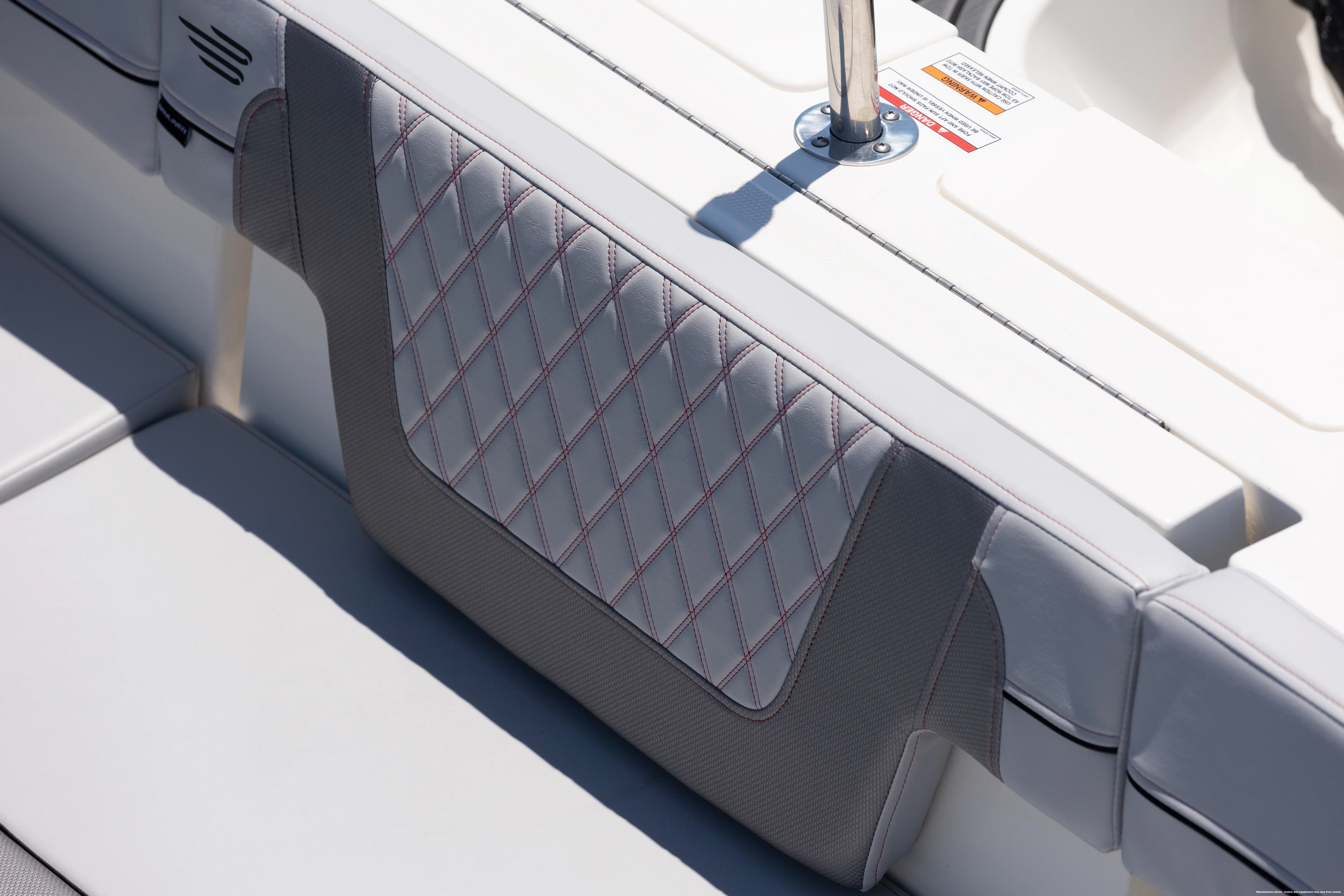 2025 Bayliner VR4OB Image Thumbnail #11