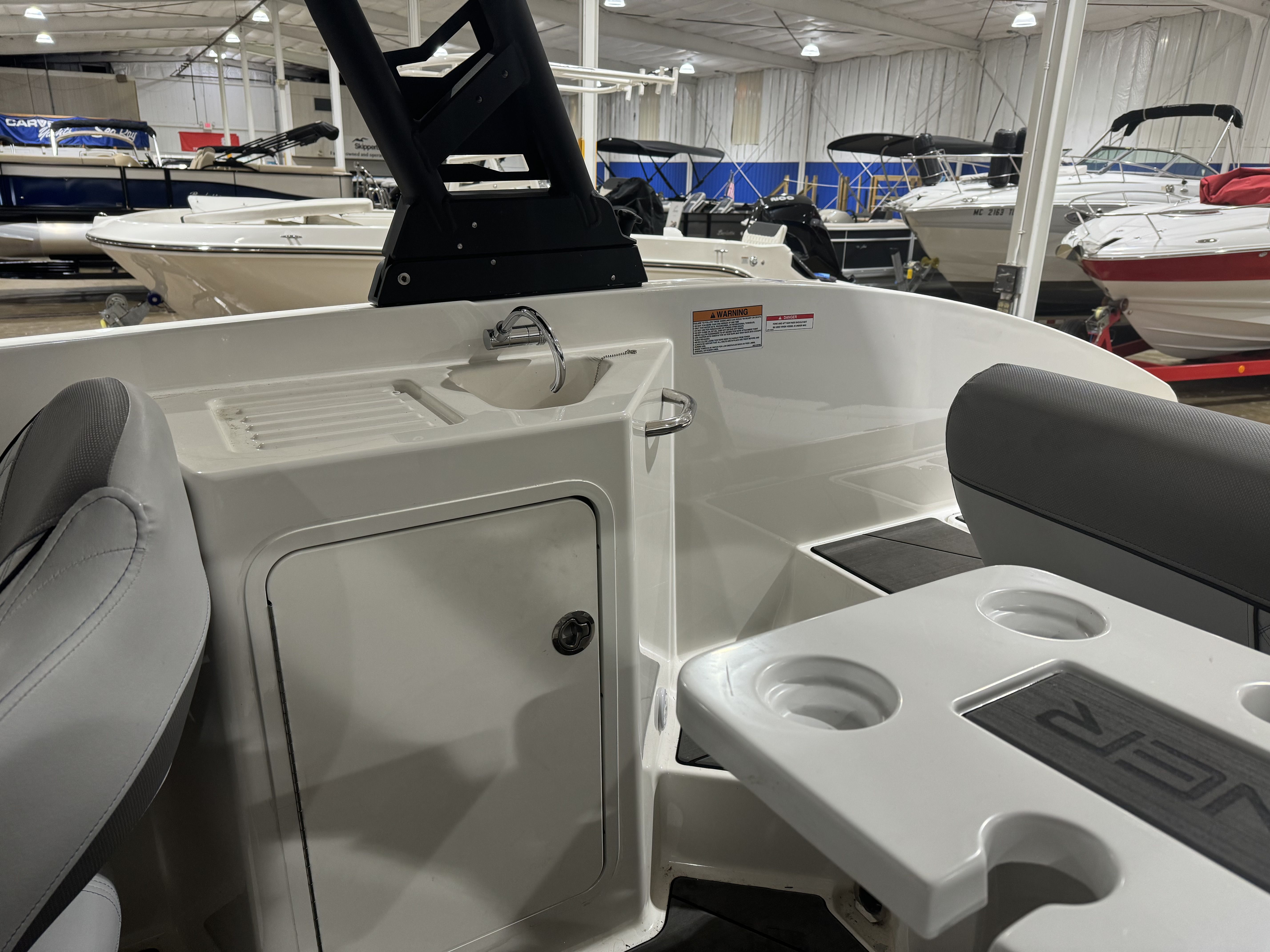 2023 Bayliner
                                                             DX 2250 Image Thumbnail #6