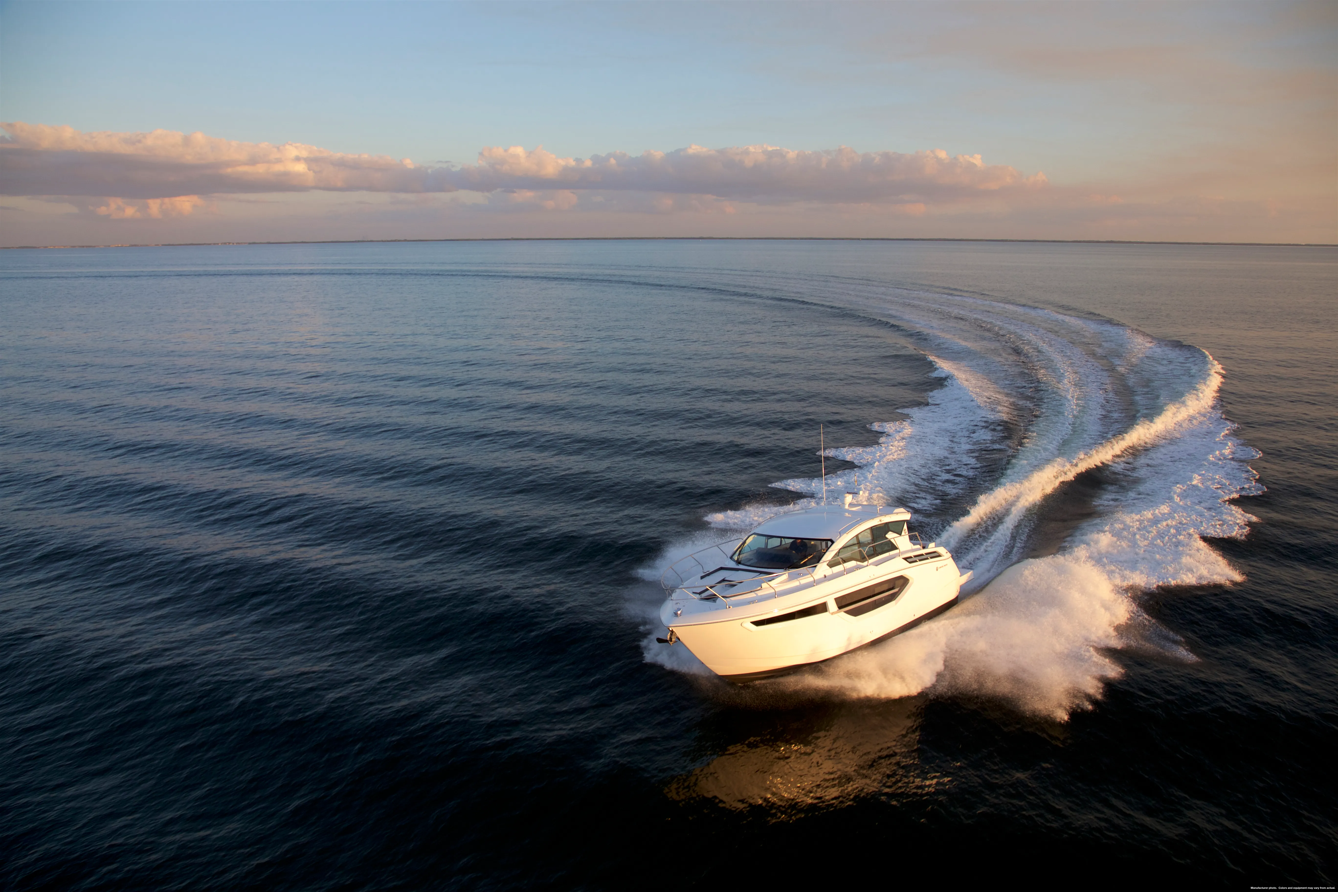 2025 Cruisers Yachts 42 Cantius Image Thumbnail #2