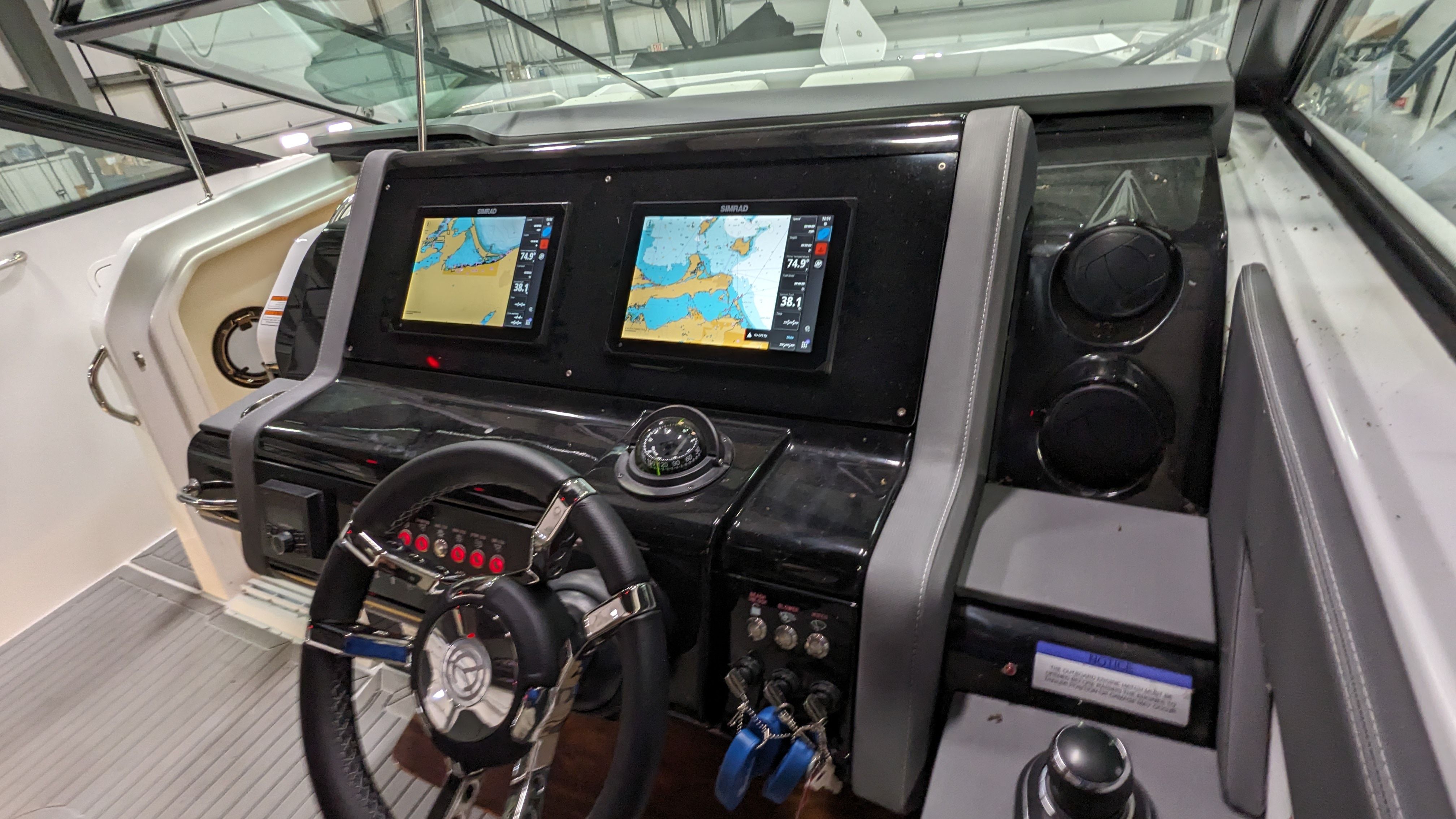 2024 Cruisers Yachts
                                                             38 GLS Outboard Image Thumbnail #8