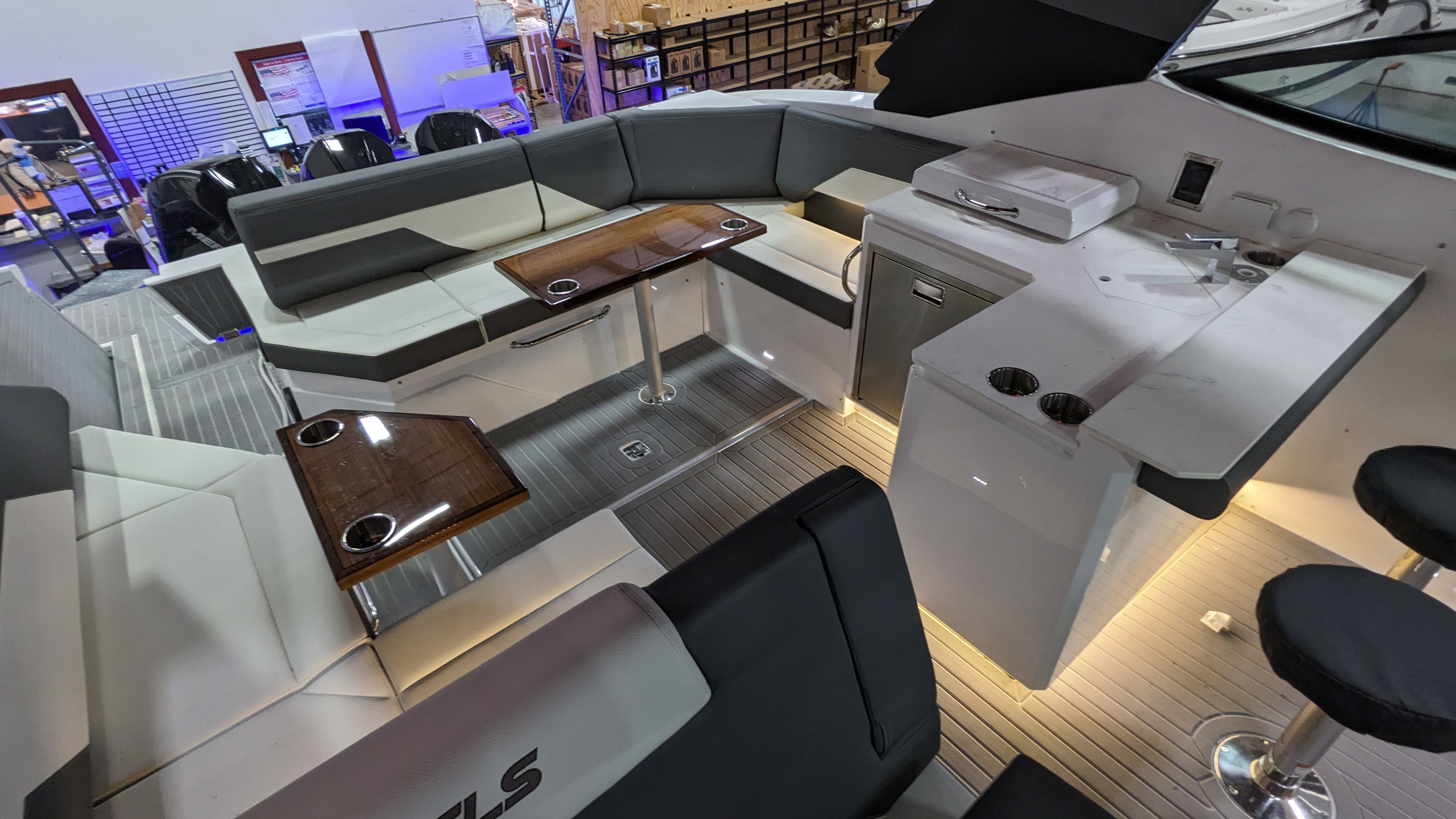 2024 Cruisers Yachts
                                                             38 GLS Outboard Image Thumbnail #17