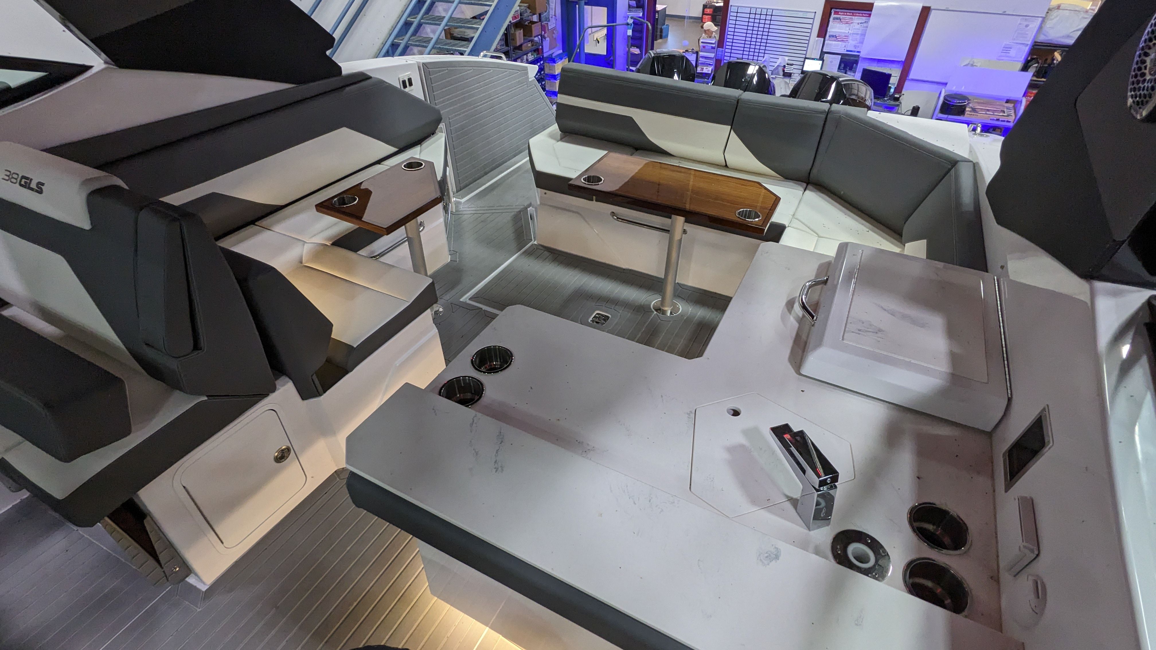 2024 Cruisers Yachts
                                                             38 GLS Outboard Image Thumbnail #18