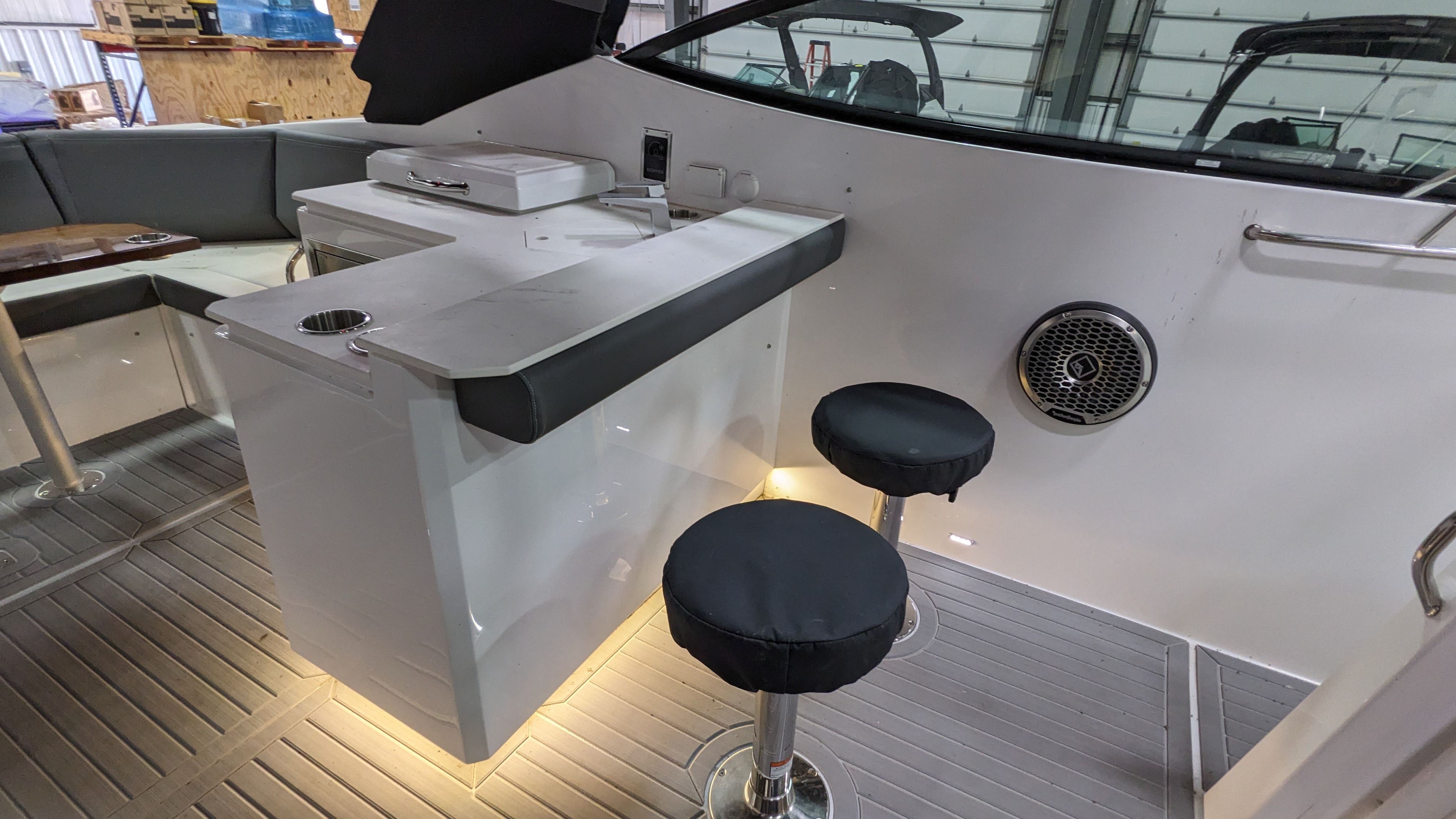 2024 Cruisers Yachts
                                                             38 GLS Outboard Image Thumbnail #20