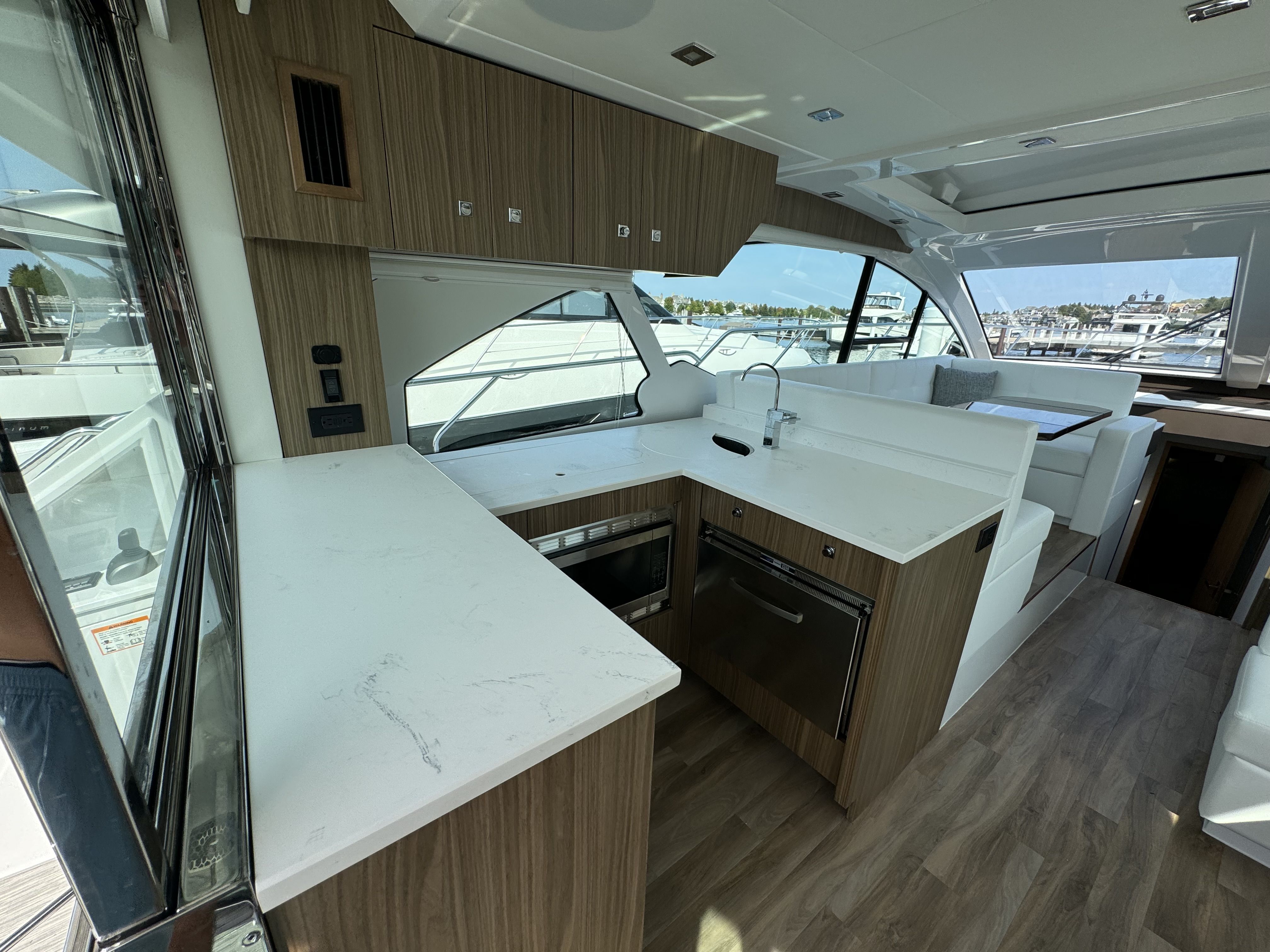 2024 Cruisers Yachts
                                                             50 Cantius Image Thumbnail #9