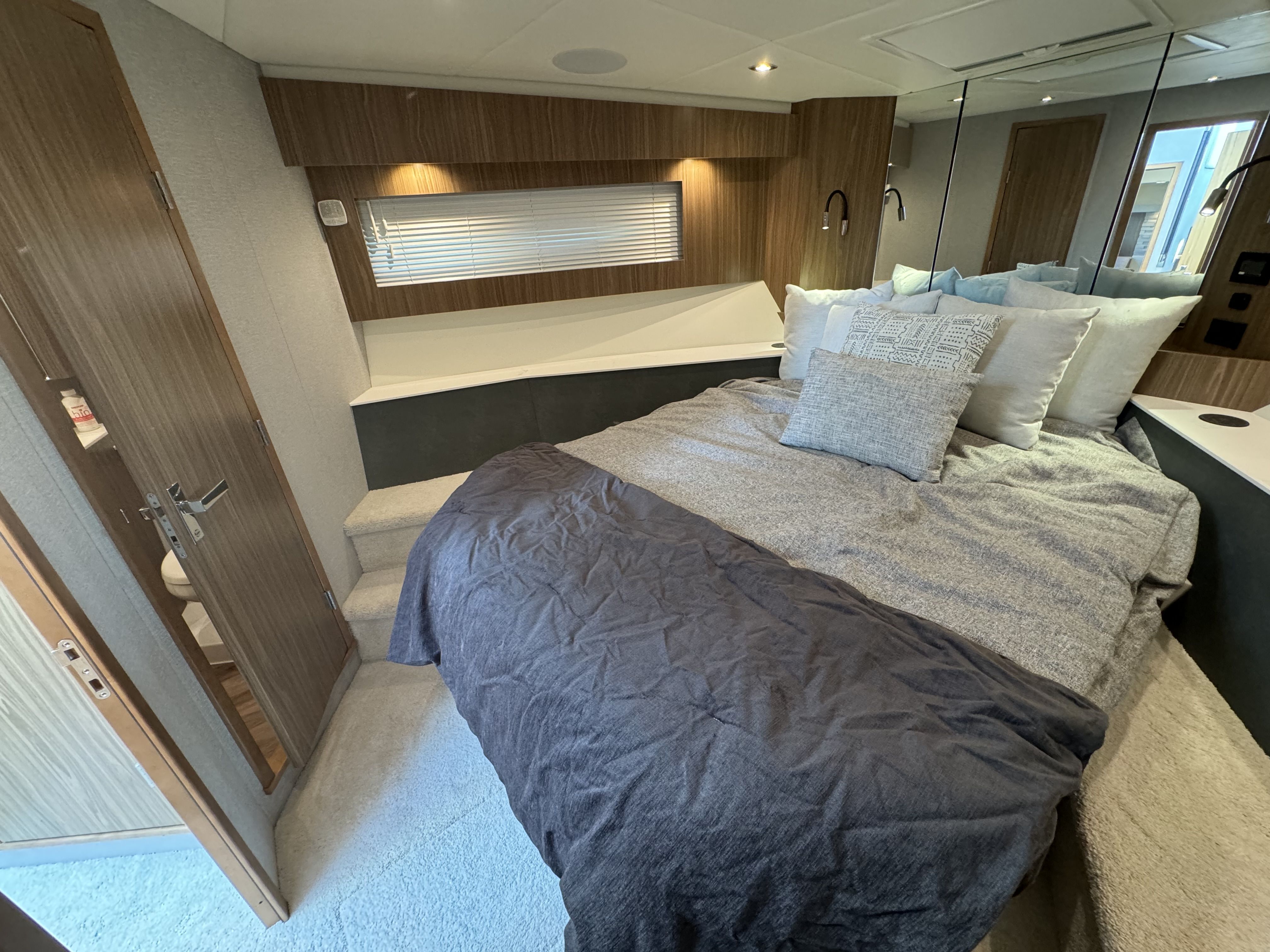 2024 Cruisers Yachts
                                                             50 Cantius Image Thumbnail #24