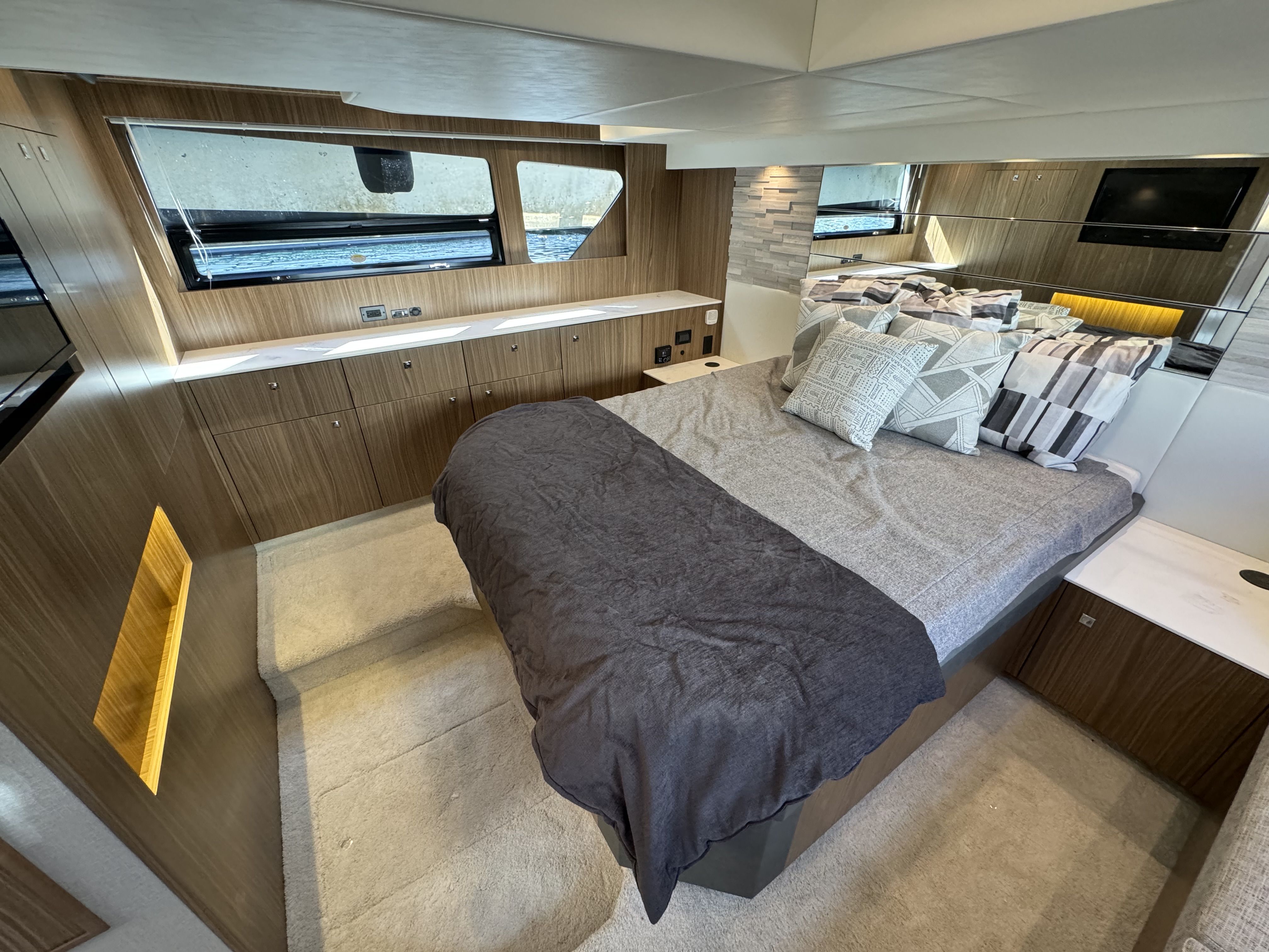 2024 Cruisers Yachts
                                                             50 Cantius Image Thumbnail #32