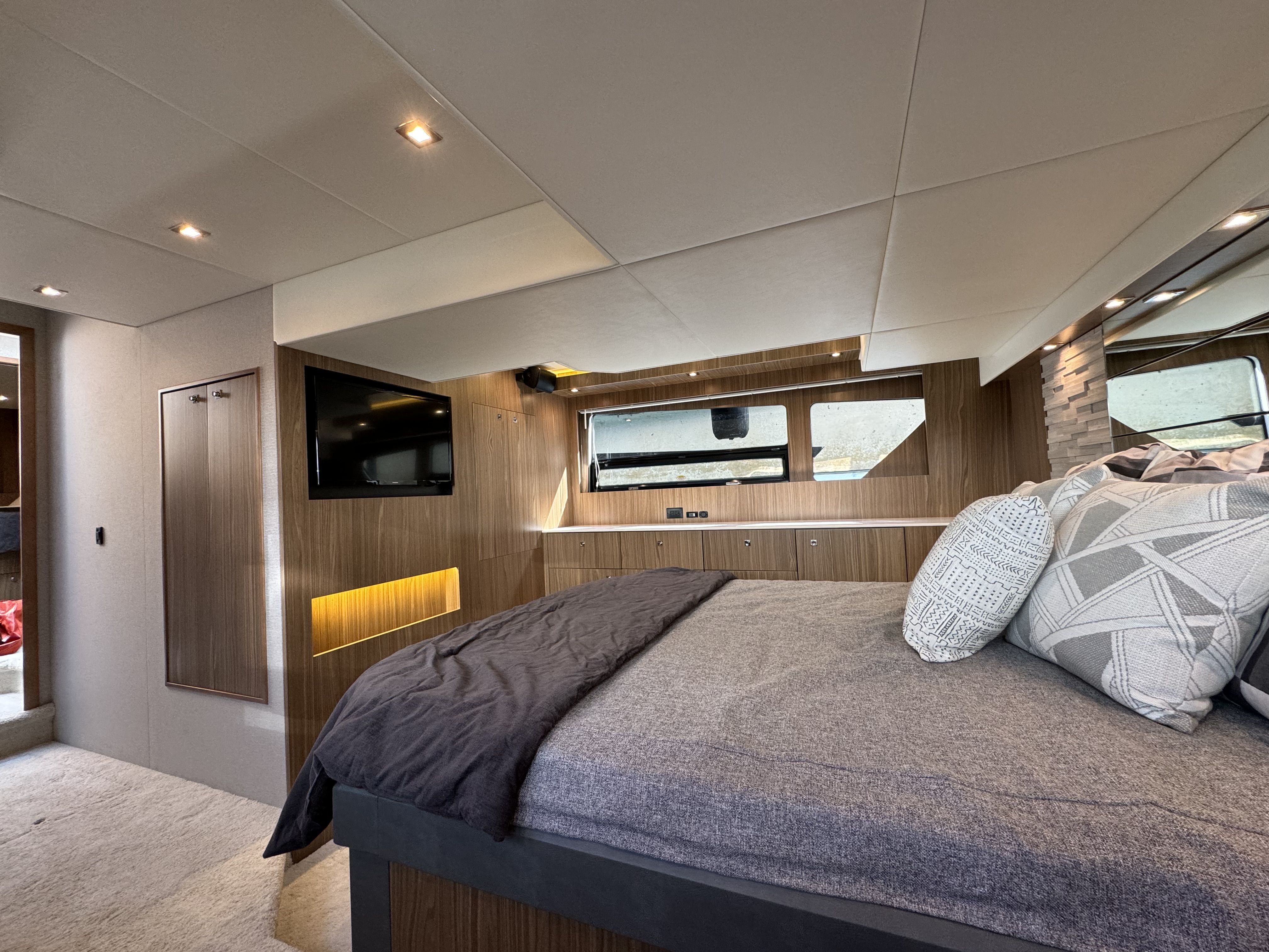 2024 Cruisers Yachts
                                                             50 Cantius Image Thumbnail #34