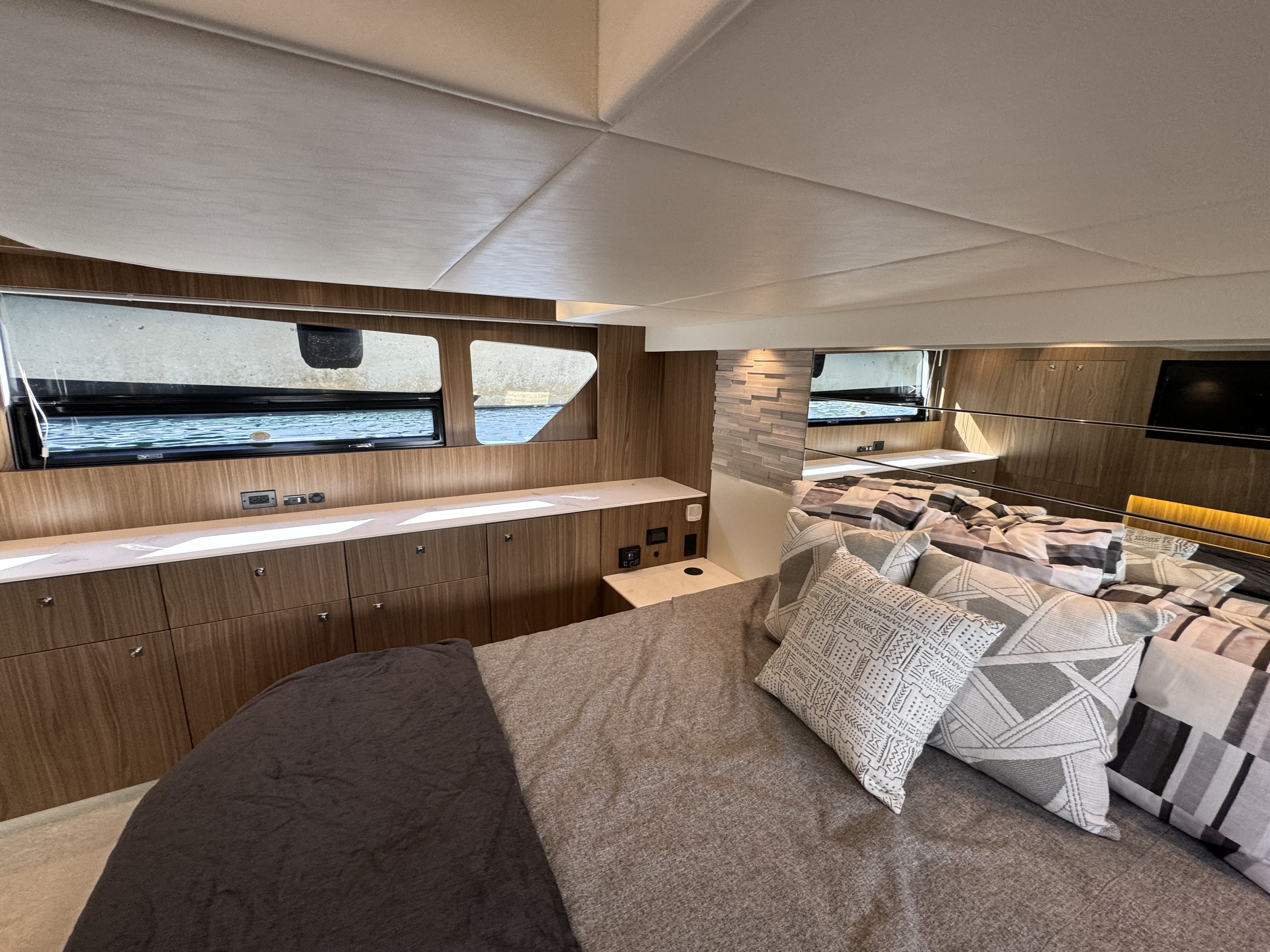 2024 Cruisers Yachts
                                                             50 Cantius Image Thumbnail #36