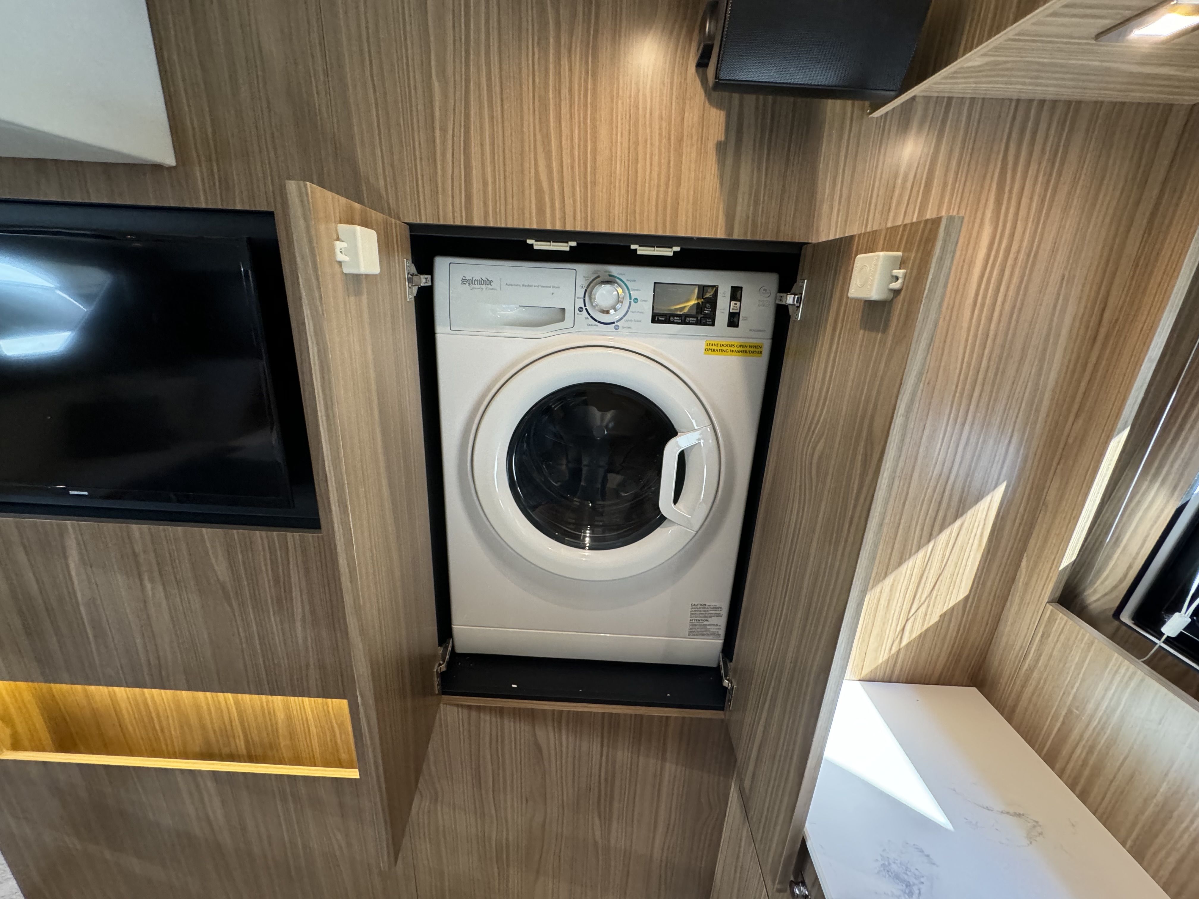 2024 Cruisers Yachts
                                                             50 Cantius Image Thumbnail #37