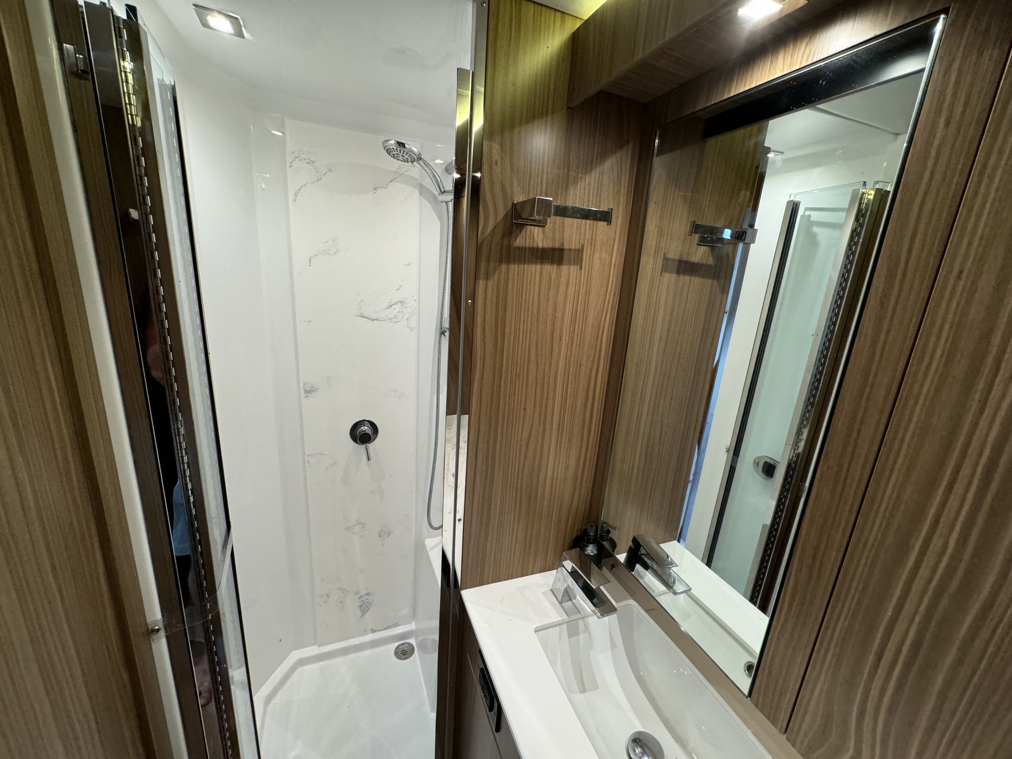 2024 Cruisers Yachts
                                                             50 Cantius Image Thumbnail #38