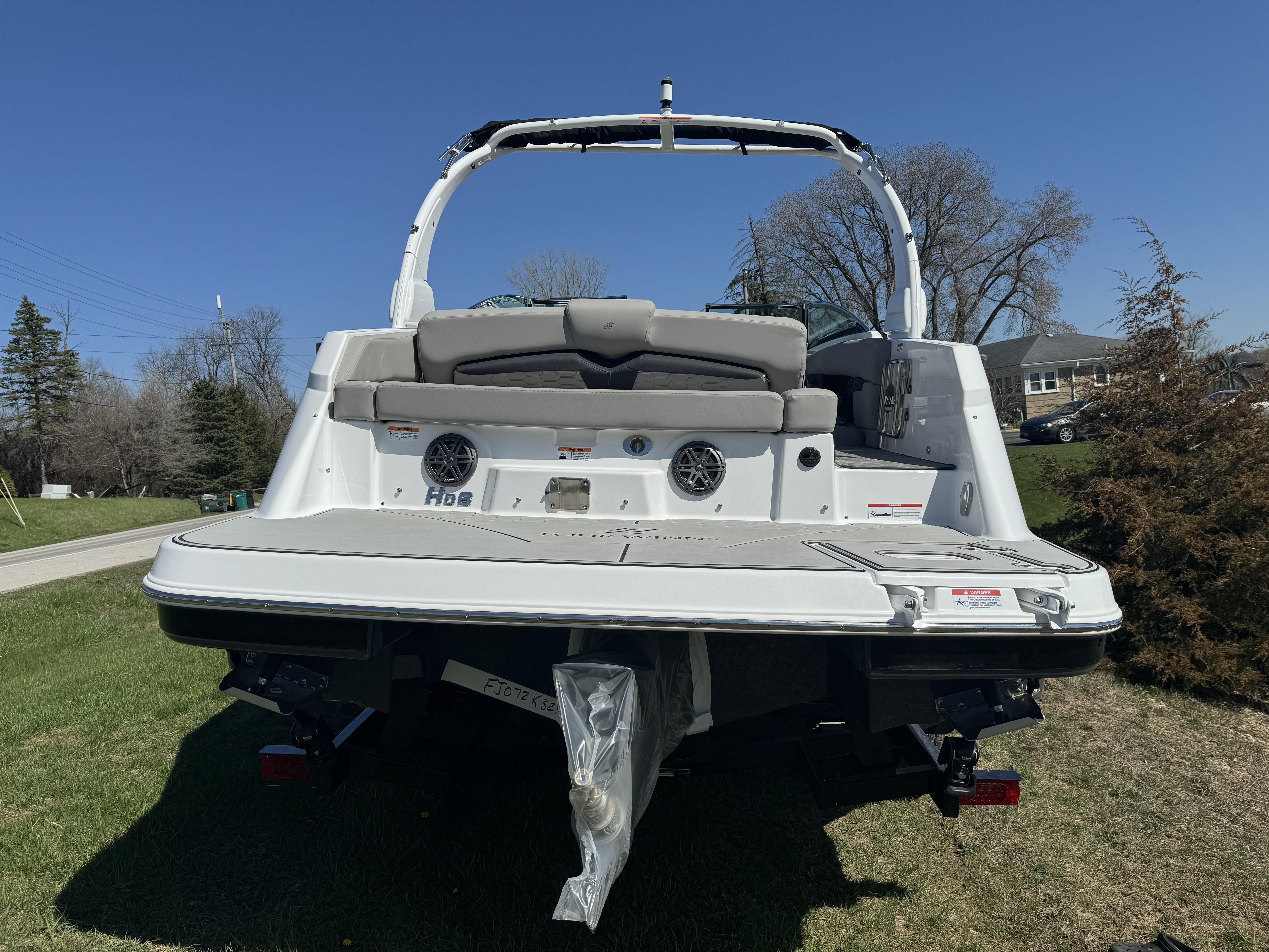 2024 Four Winns HD8 Image Thumbnail #19