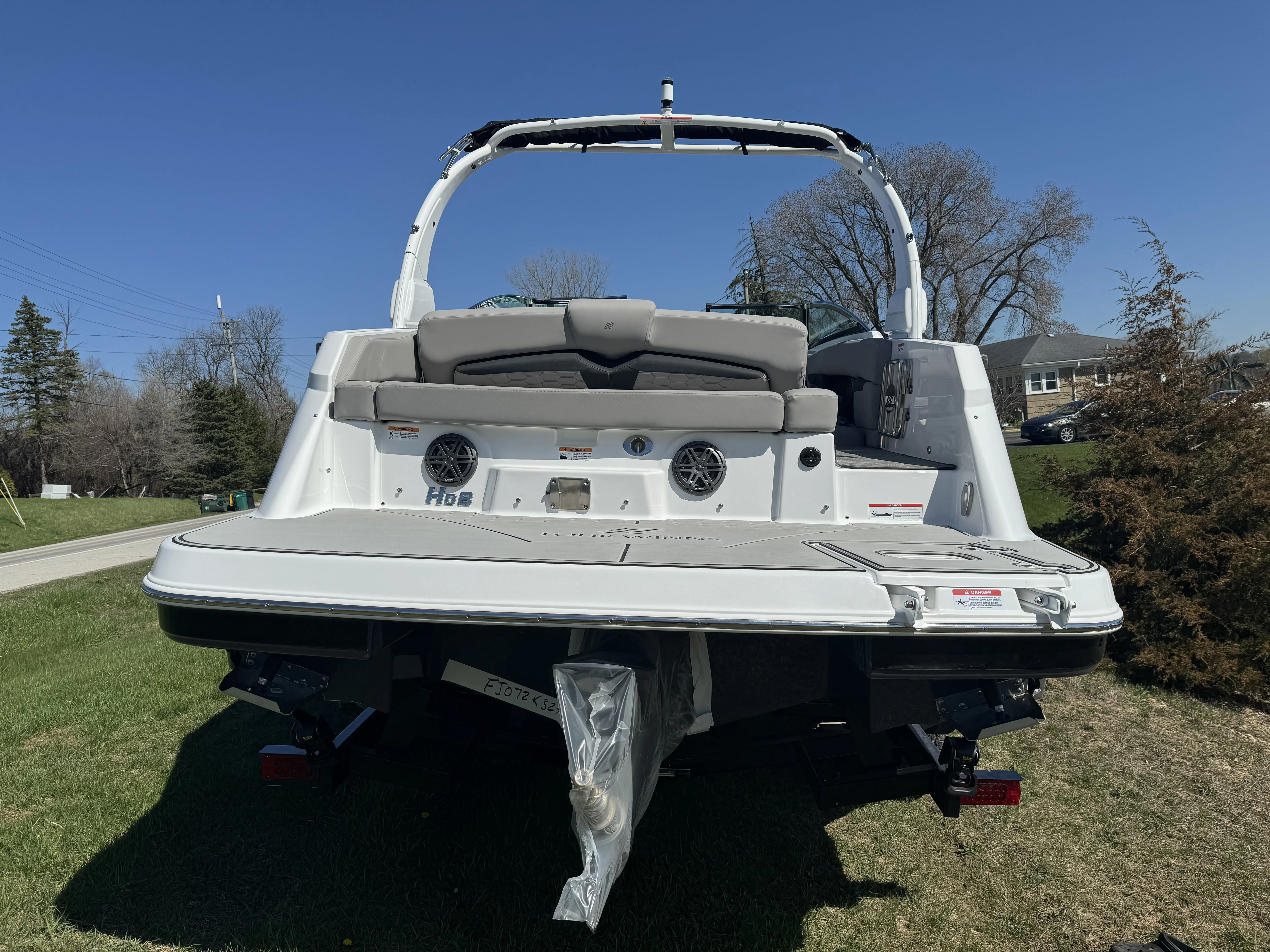 2024 Four Winns HD8 Image Thumbnail #19