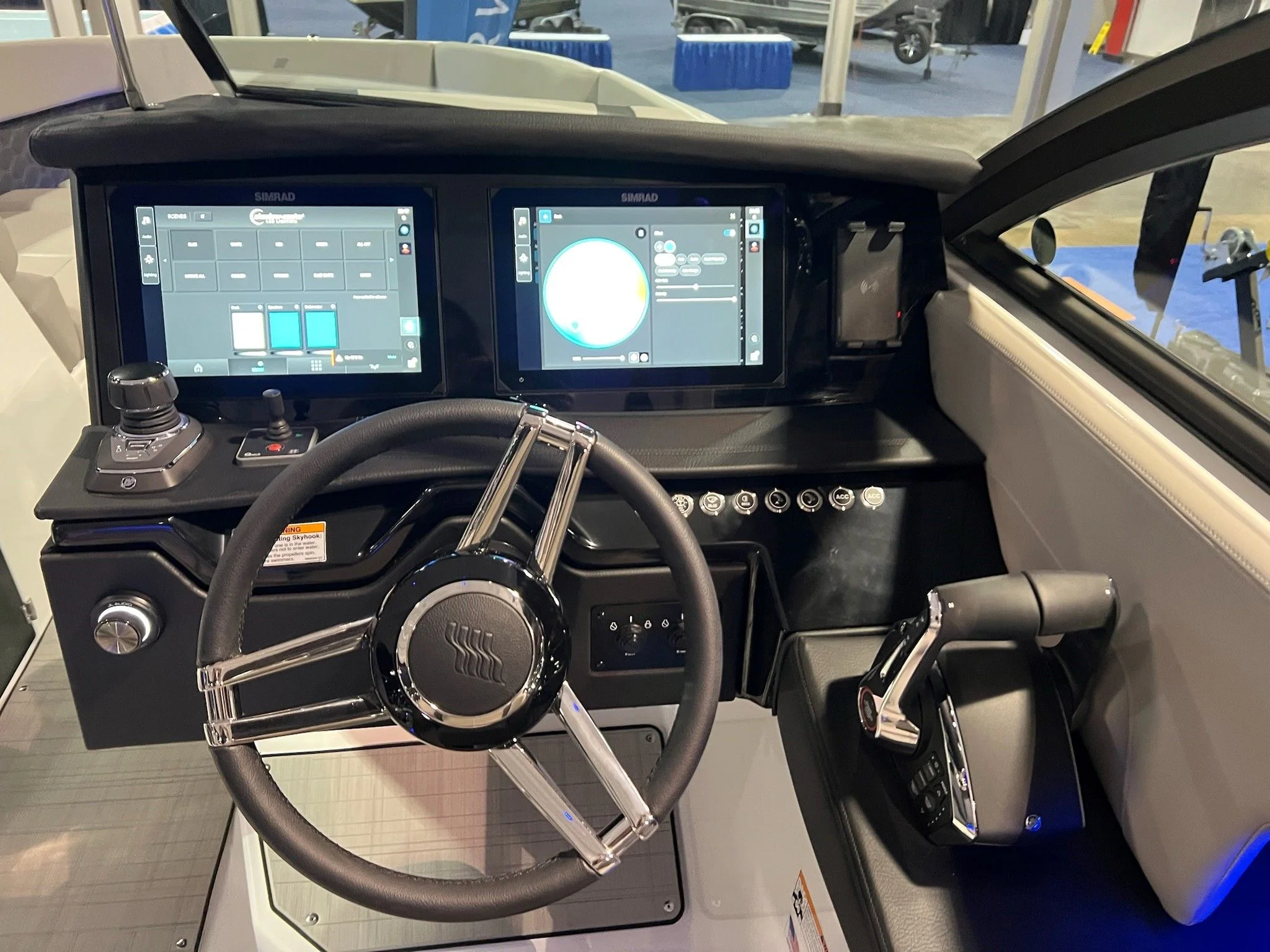 2025 Four Winns H9 OB Image Thumbnail #8