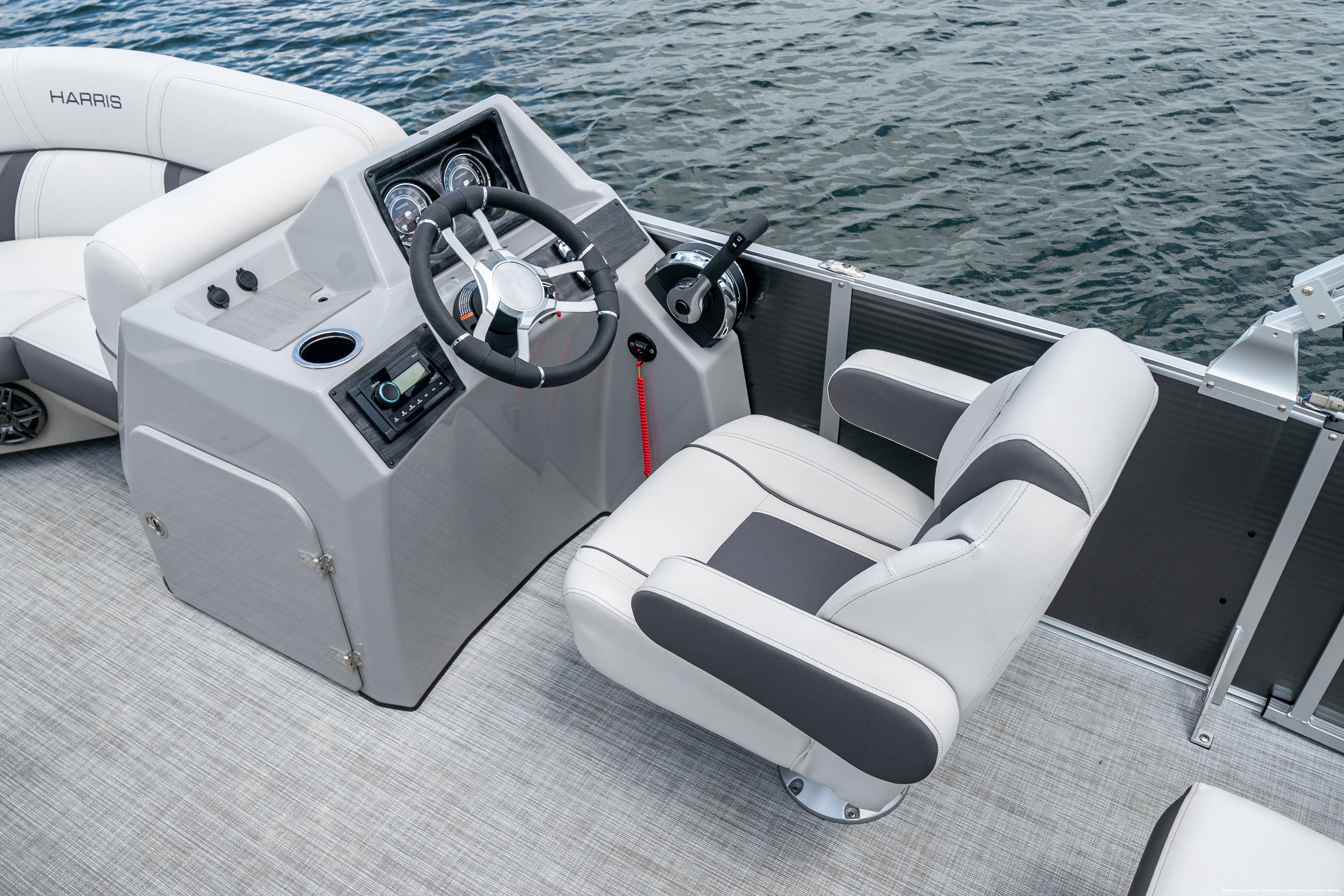 2025 Harris
                                                             Cruiser 210 Image Thumbnail #4