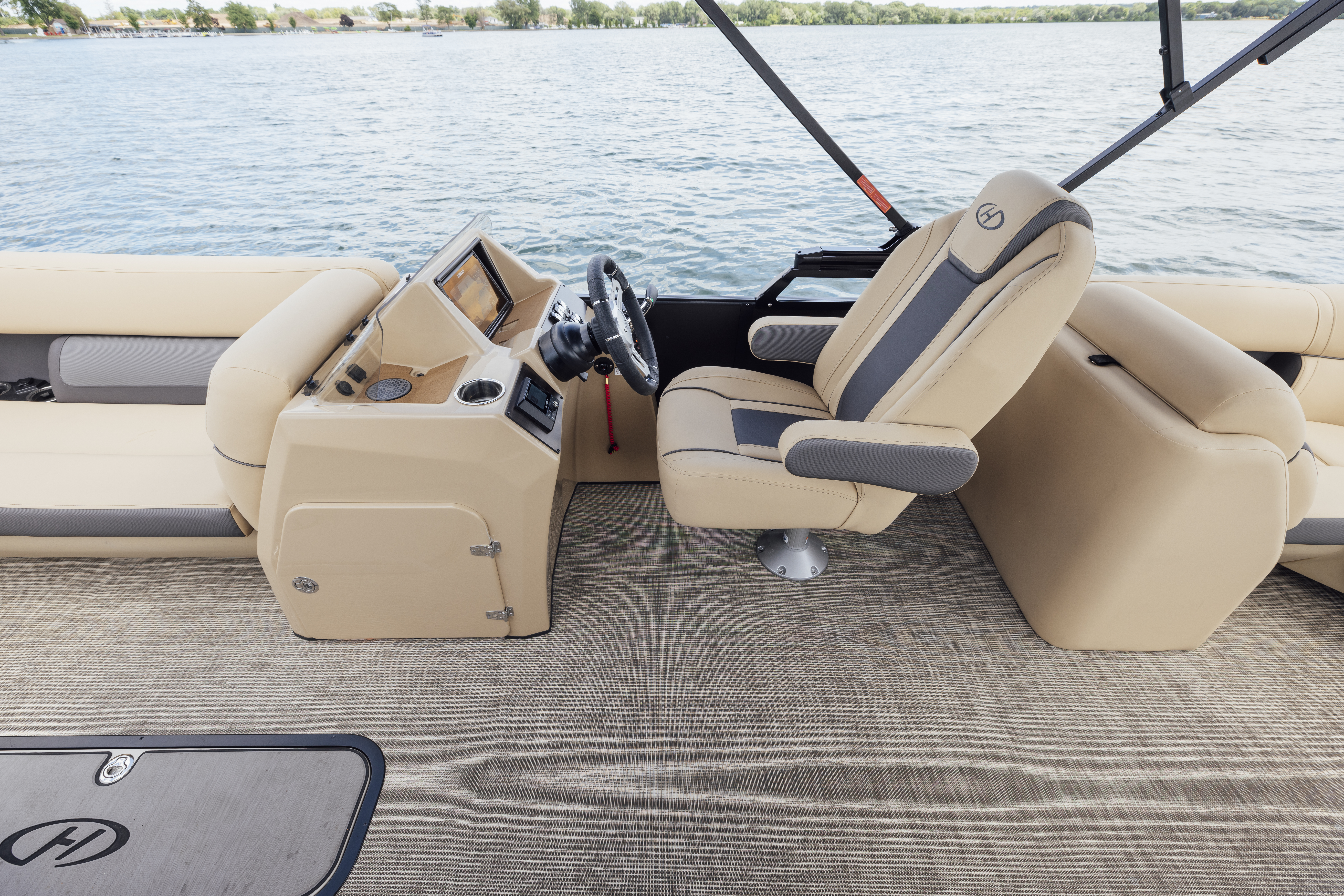 2025 Harris
                                                             Cruiser 210 Image Thumbnail #3